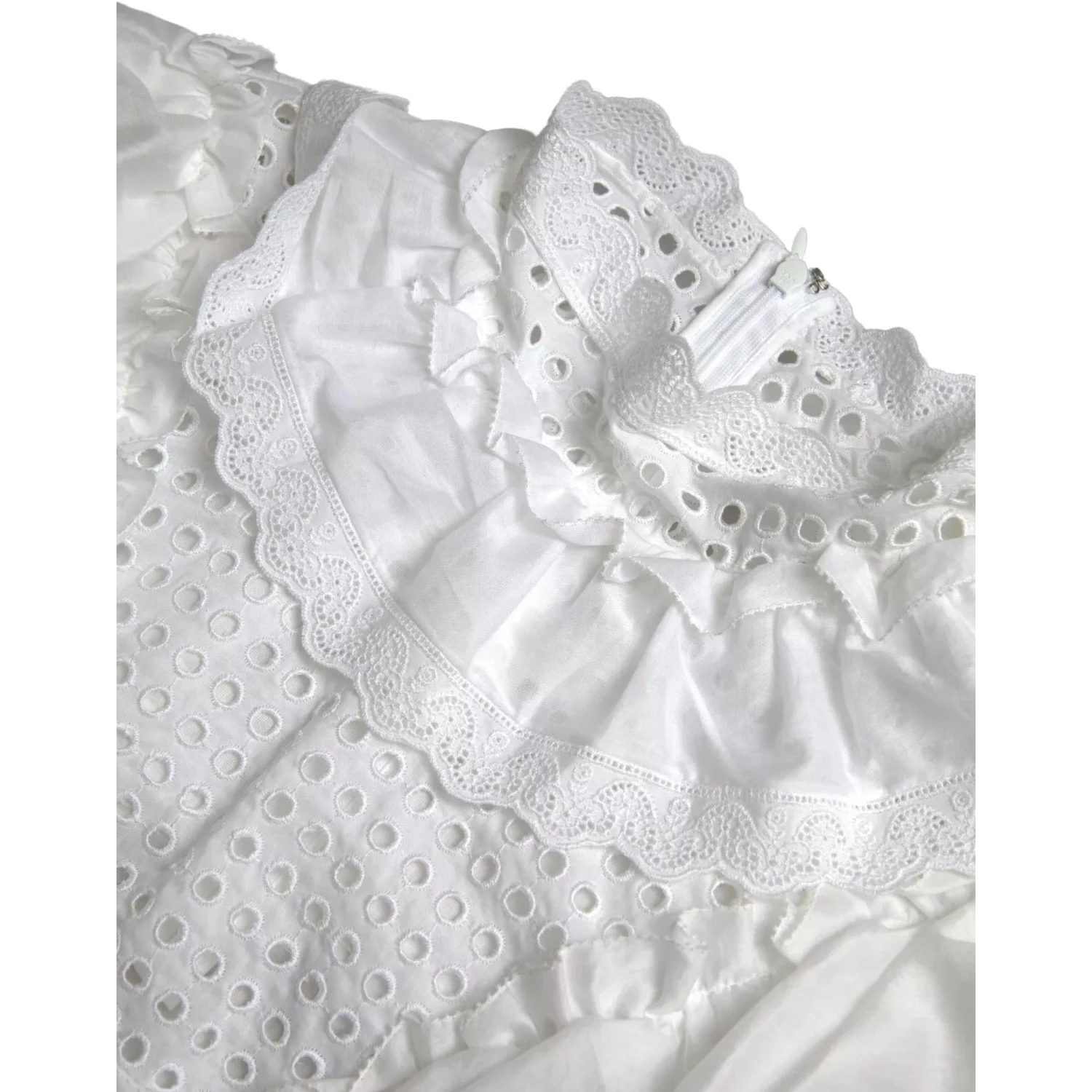 White Cotton Lace Trim Turtle Neck Blouse