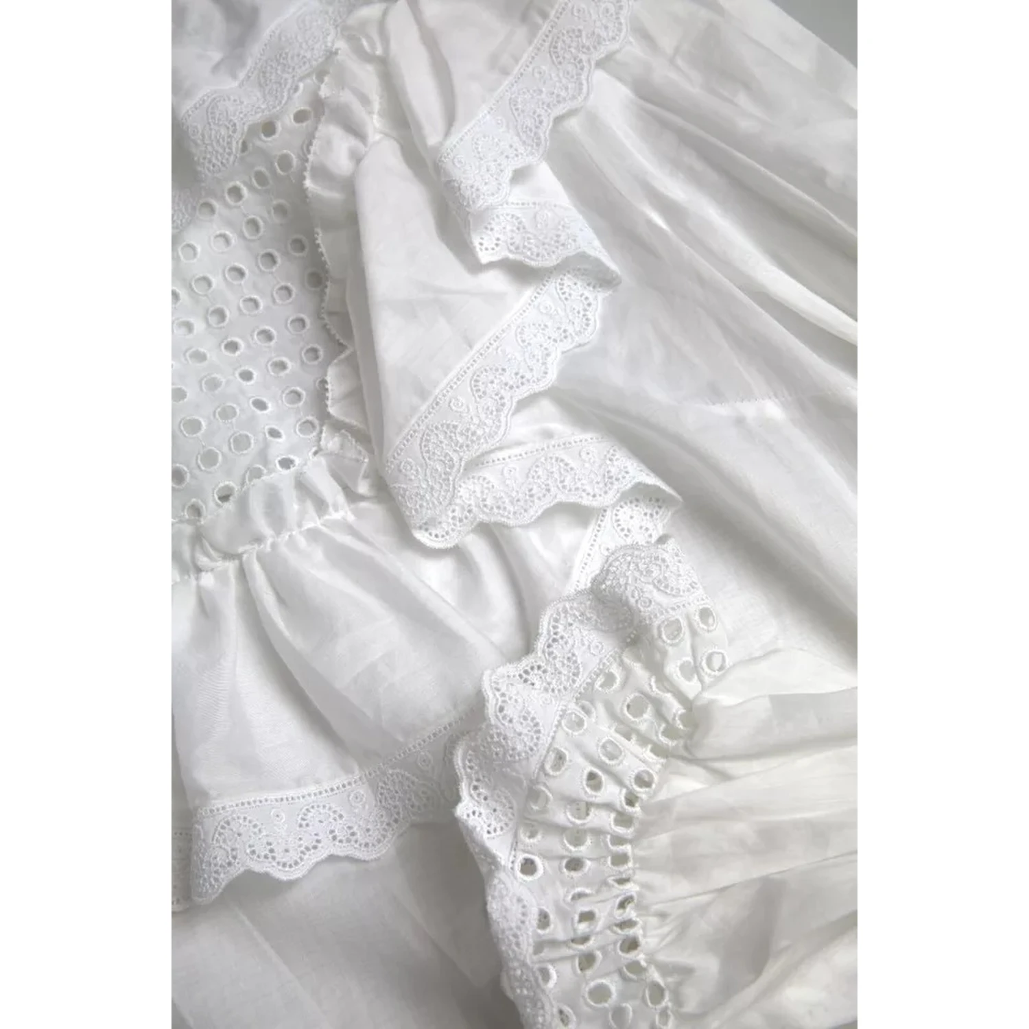 White Cotton Lace Trim Turtle Neck Blouse