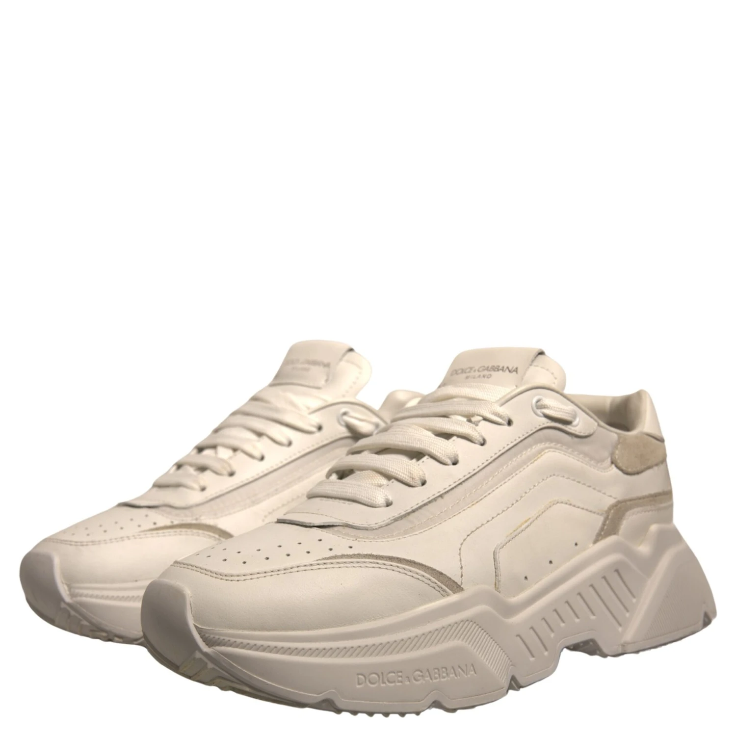 White Daymaster Leather Low Top Sneakers Shoes