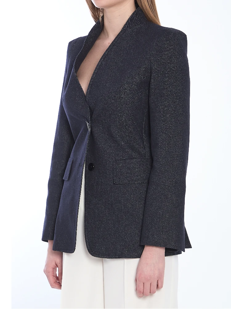 Slim-fit single-breasted blazer alternative