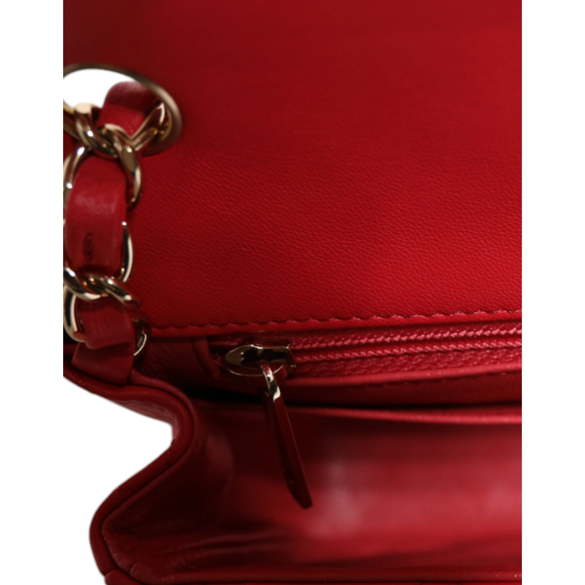 Pink Matelasse Chain Shoulder Lambskin Purse Mini