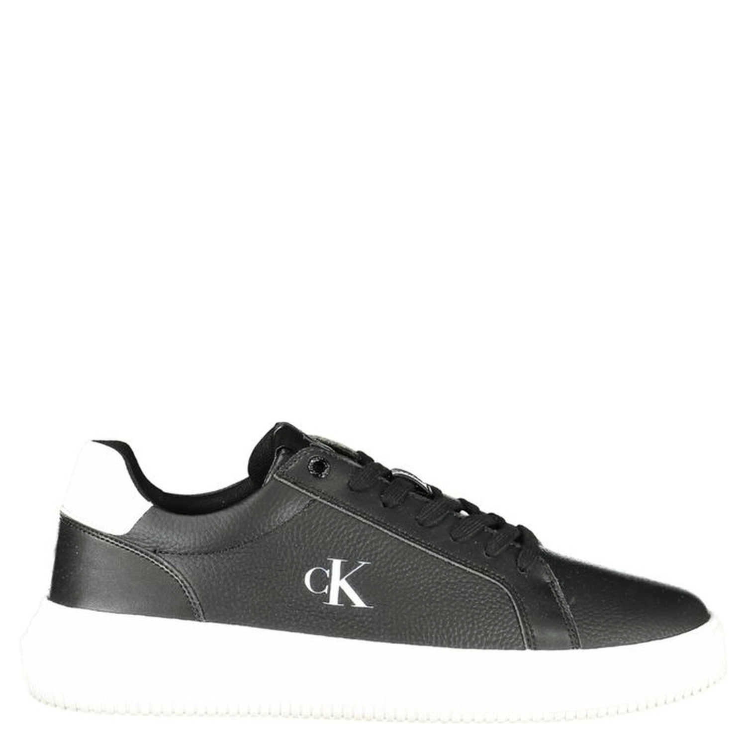 Casual Low Top Sneakers