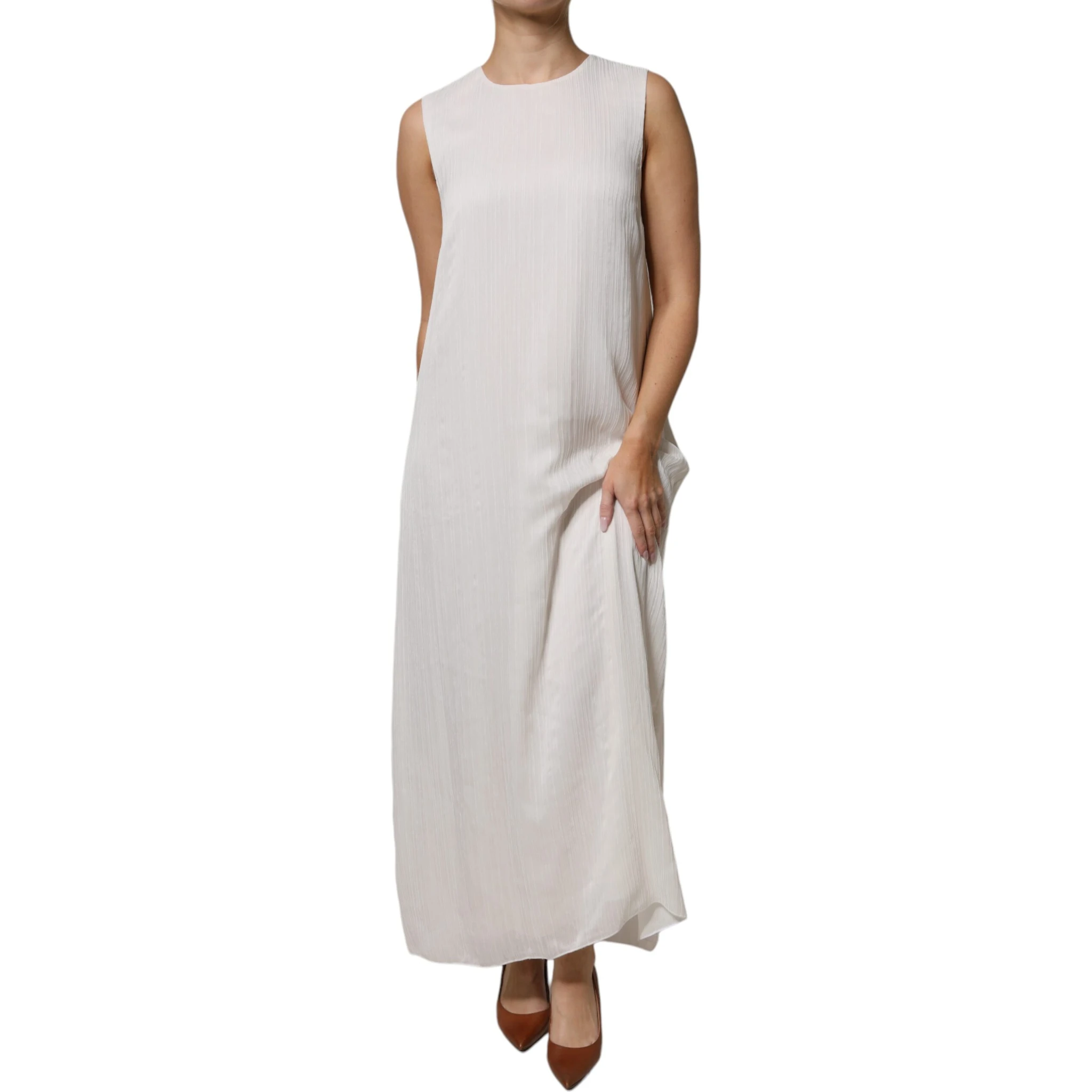White Sleeveless Round Neck Shift Long Maxi Dress