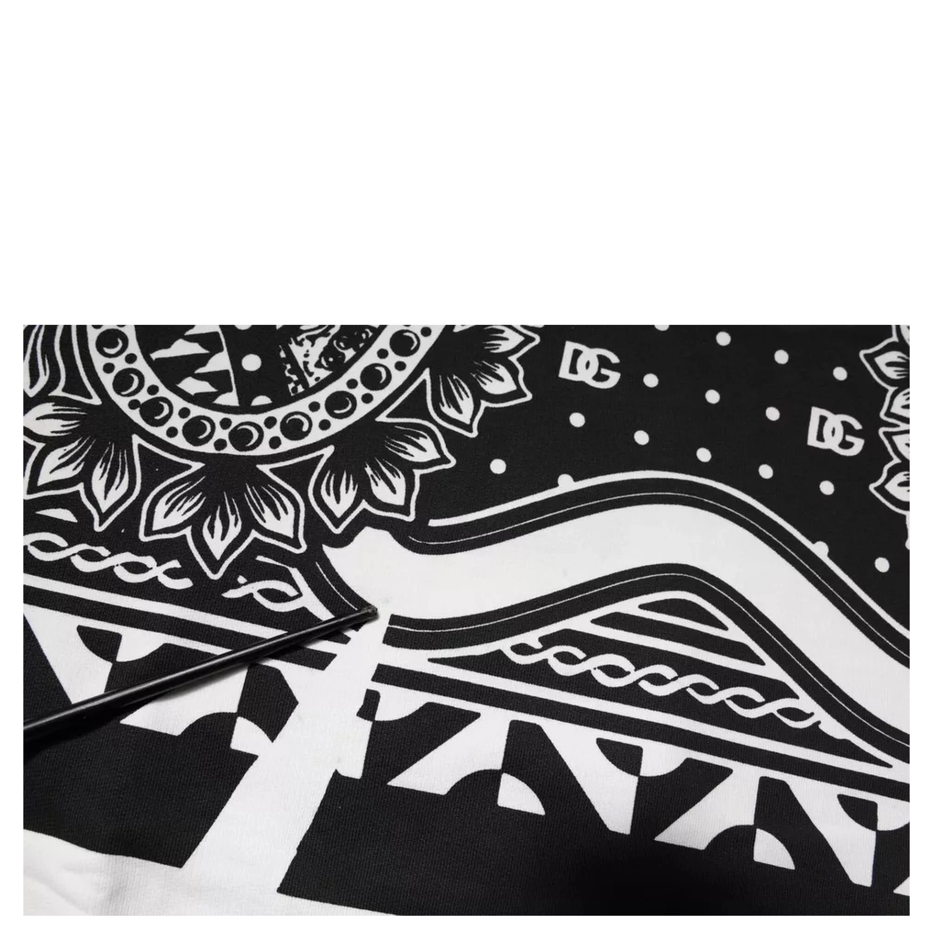White Black Printed Cotton Sweatshirt Sweater