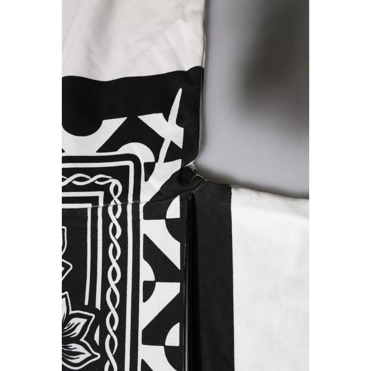 White Black Print Cotton Sweatshirt Sweater