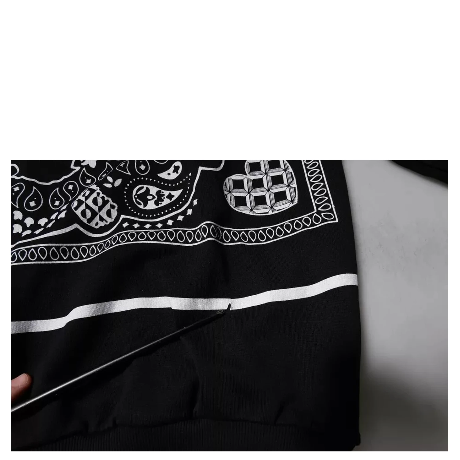 Black Bandana Hooded Men Sweatshirt Sweater