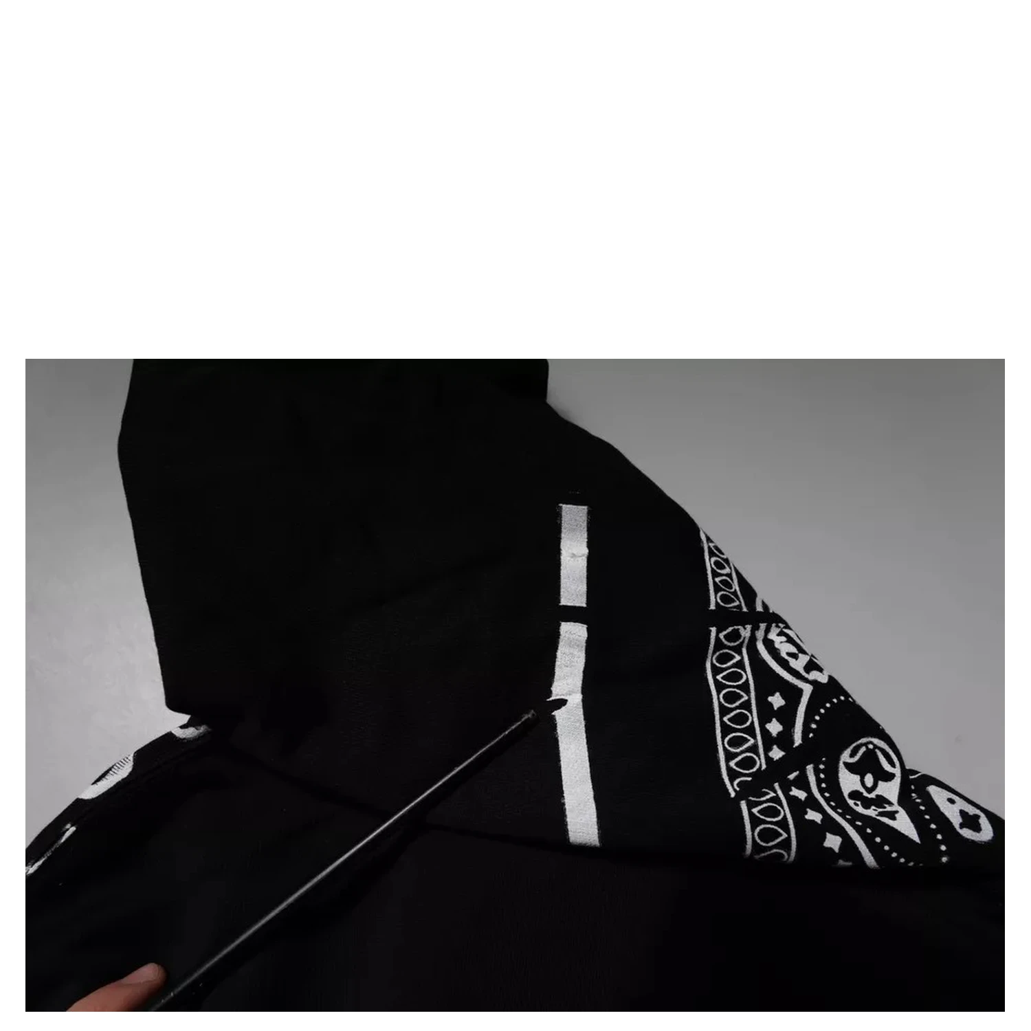 Black Bandana Hooded Men Sweatshirt Sweater