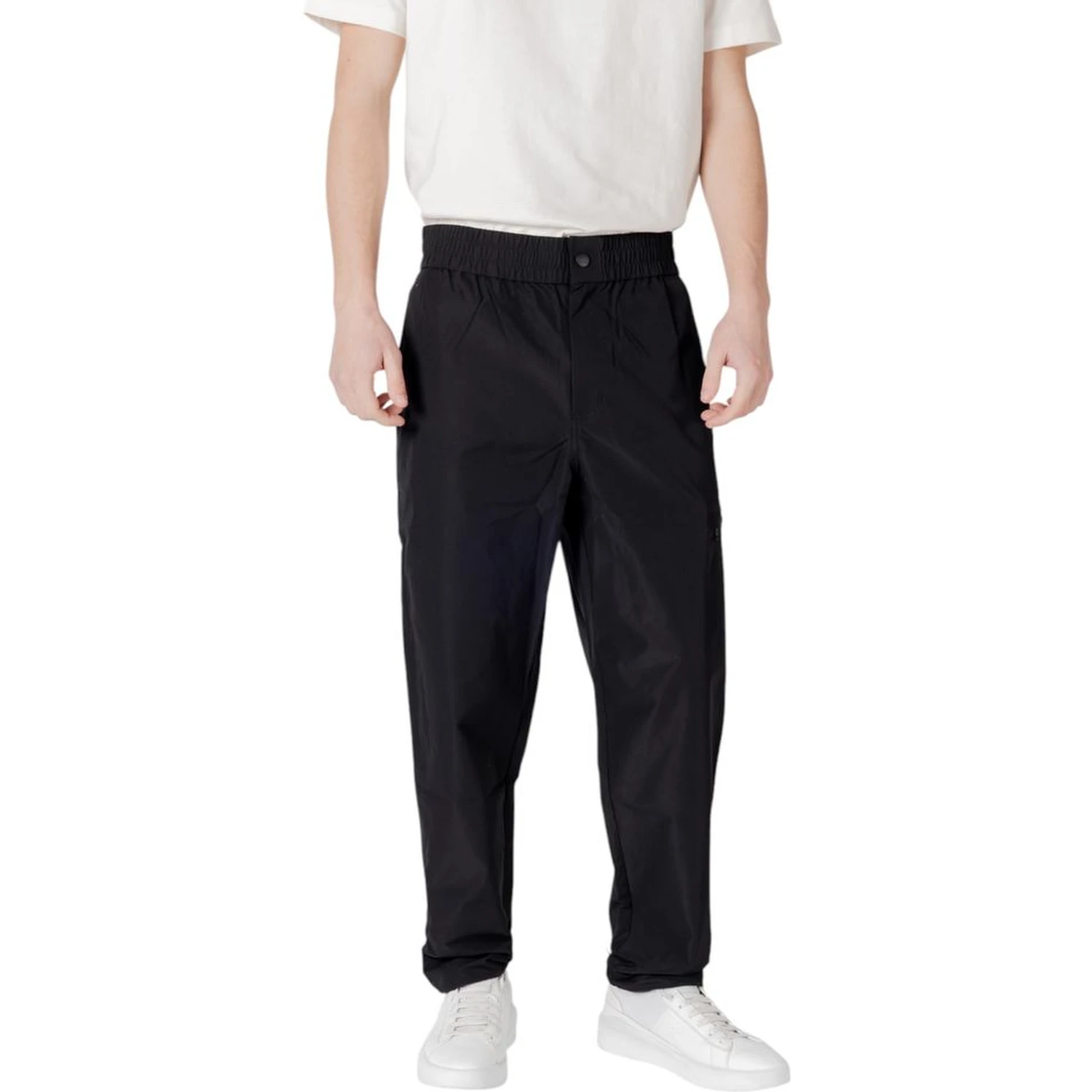 Relaxed Fit Men's Black Trousers