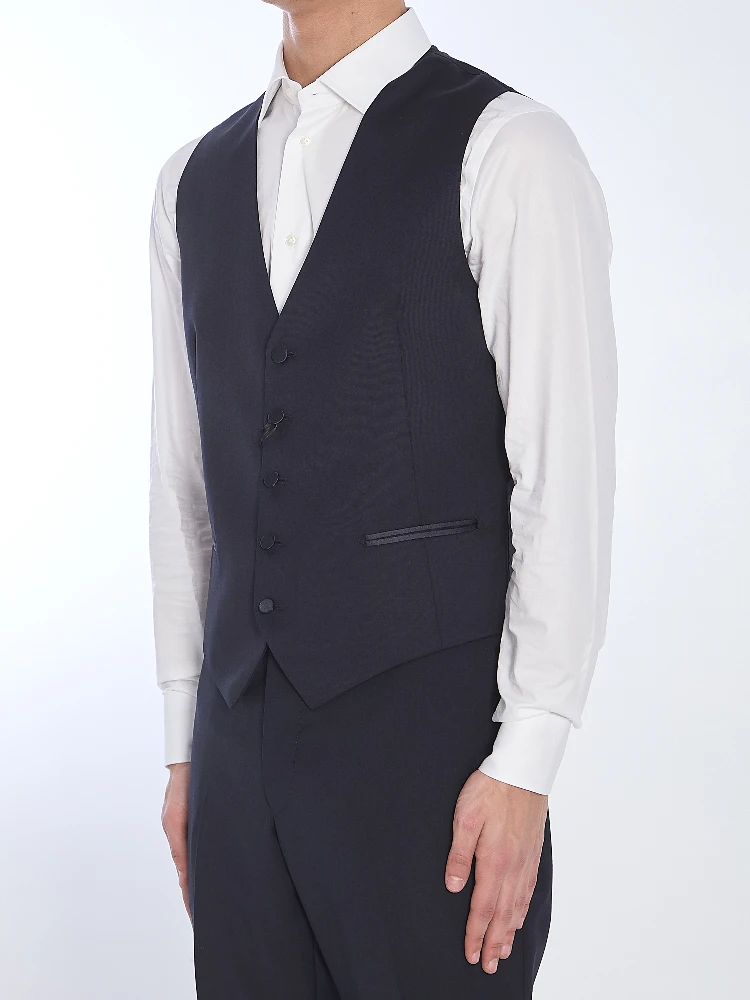 Wool vest alternative