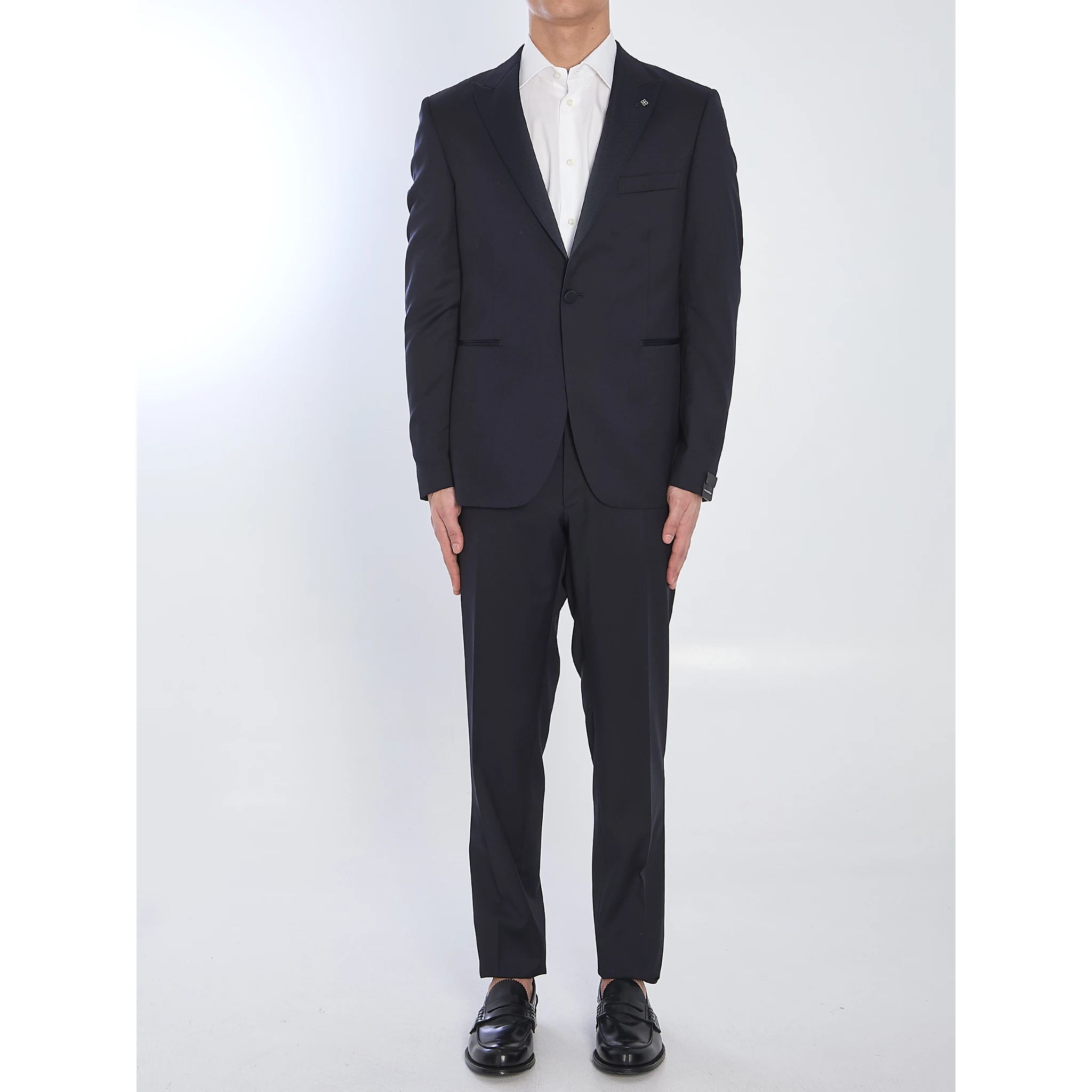 Tuxedo in virgin wool