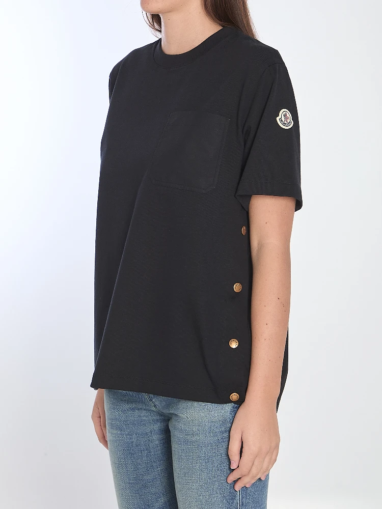 T-shirt with pocket alternative