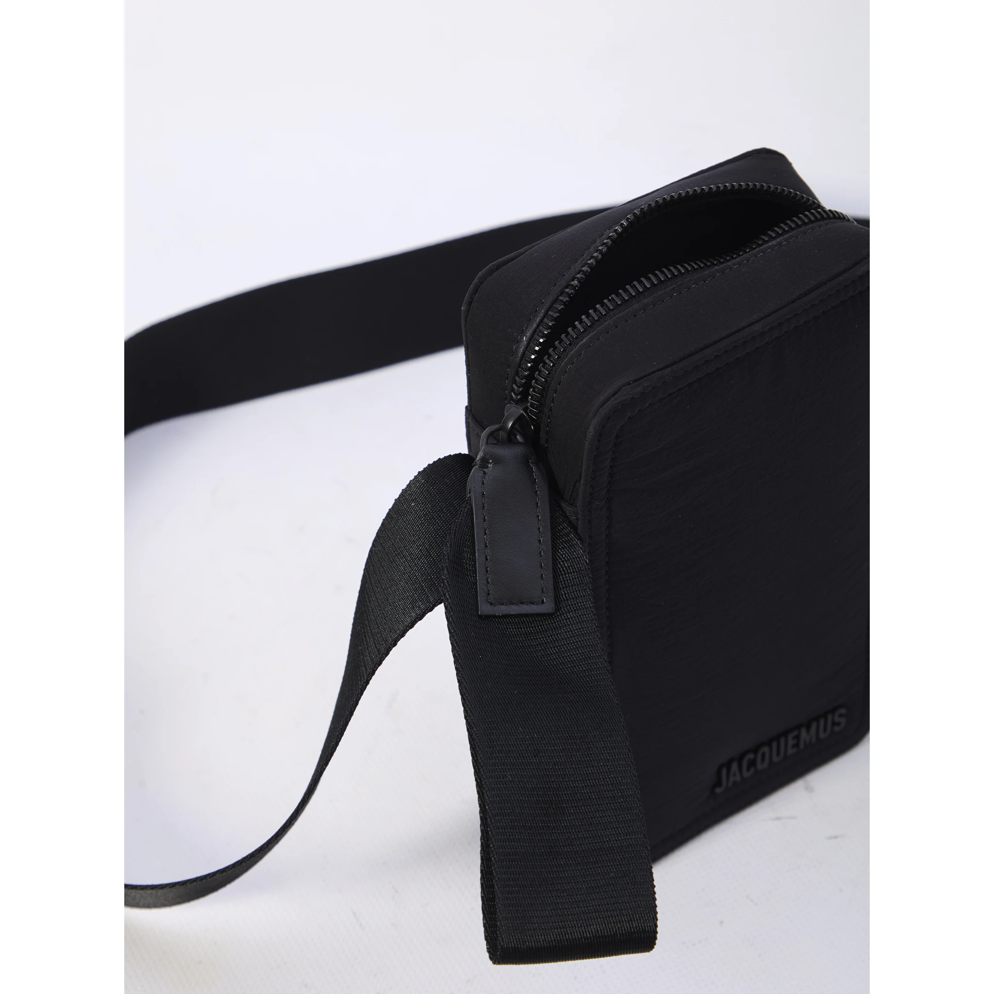 Vertical Cuerda crossbody bag