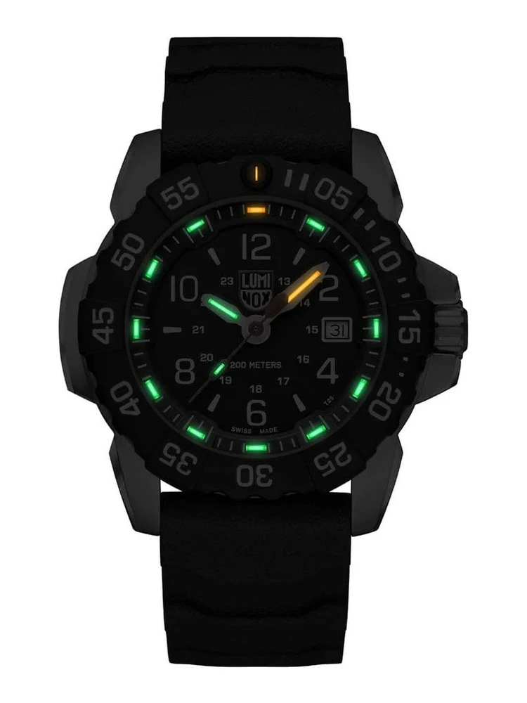 Black Rubber Sport Watch alternative