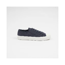 أحذية رياضية برباط