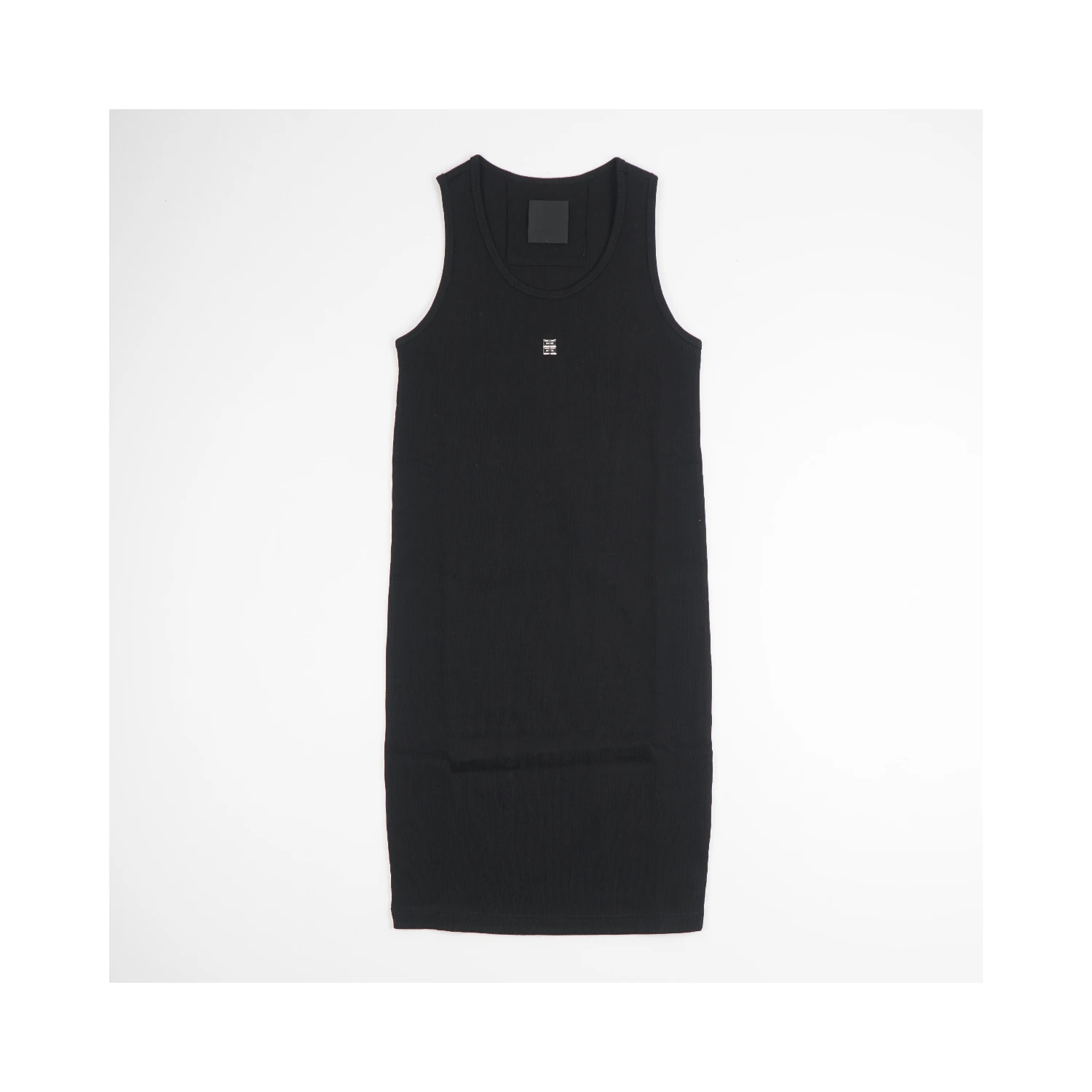 4G-plaque dress