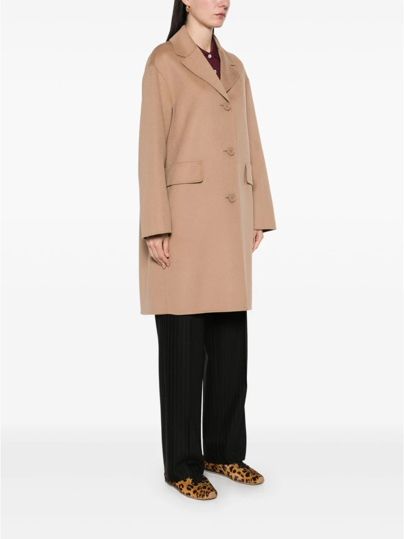 Wool Coat With Notched Lapels And Pockets In Camel