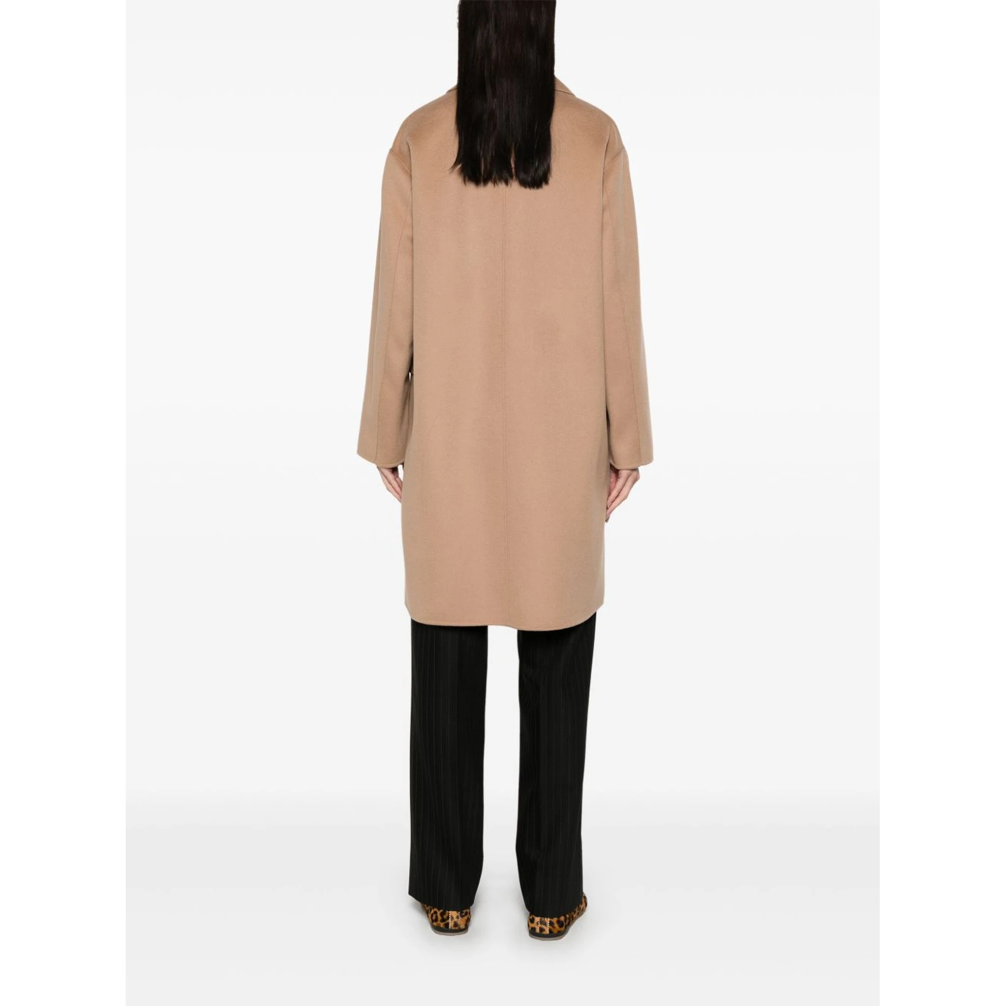 Wool Coat With Notched Lapels And Pockets In Camel