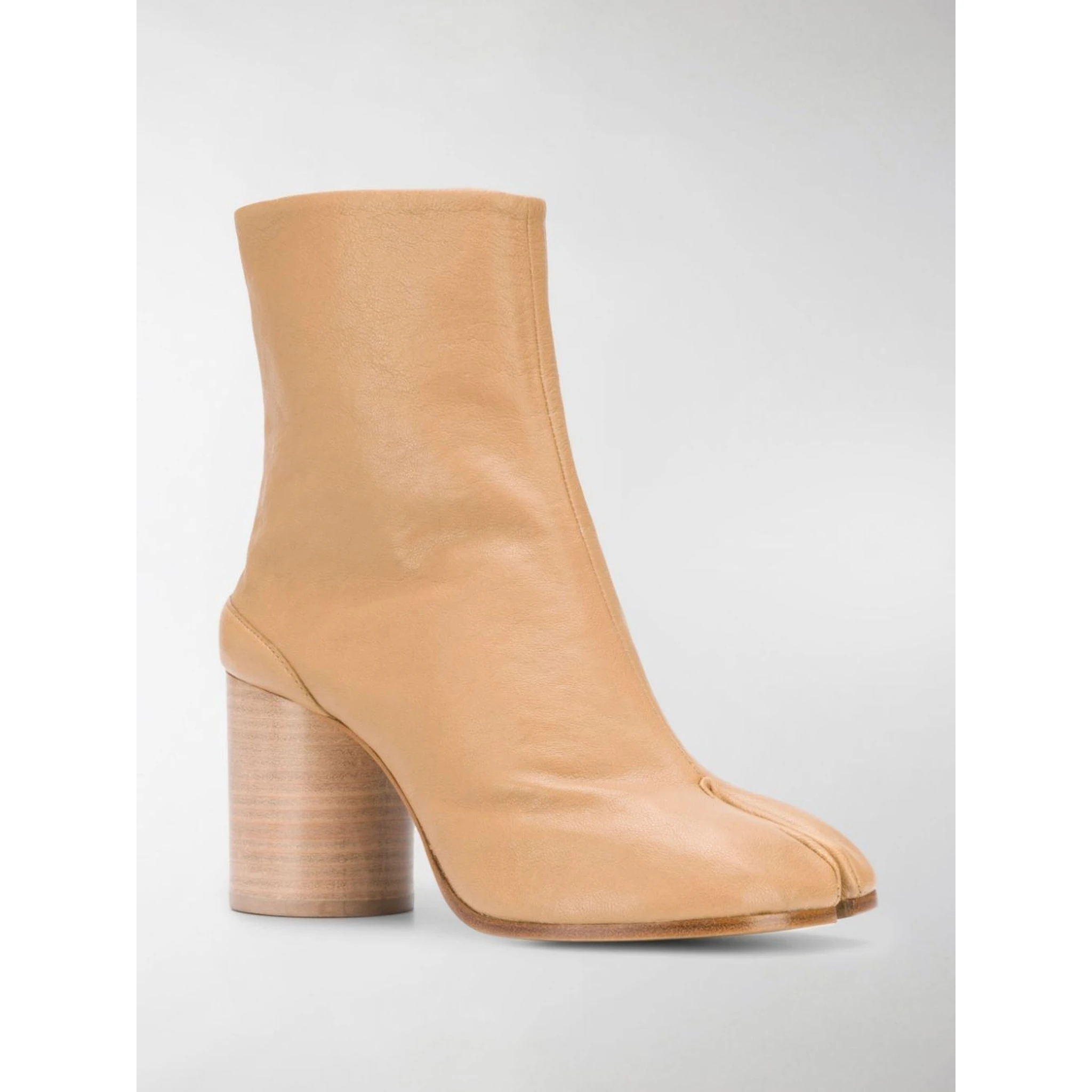 Tabi 60 Calf Leather Ankle Boots