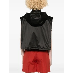 Hooded Zipped Vest In Black