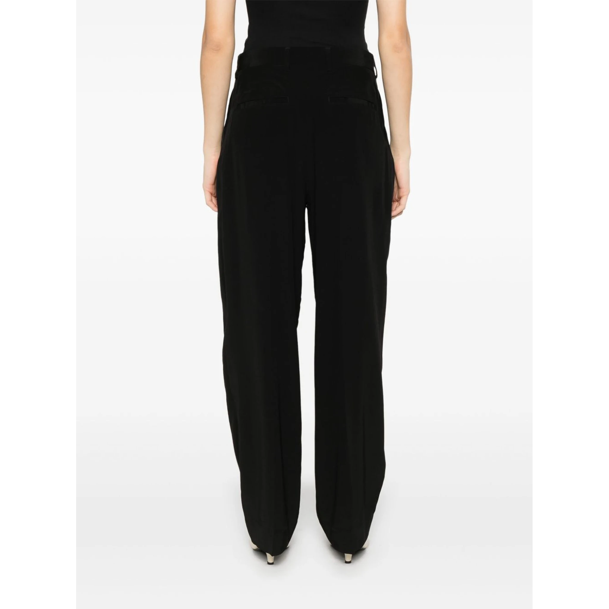 pleated straight-leg trousers
