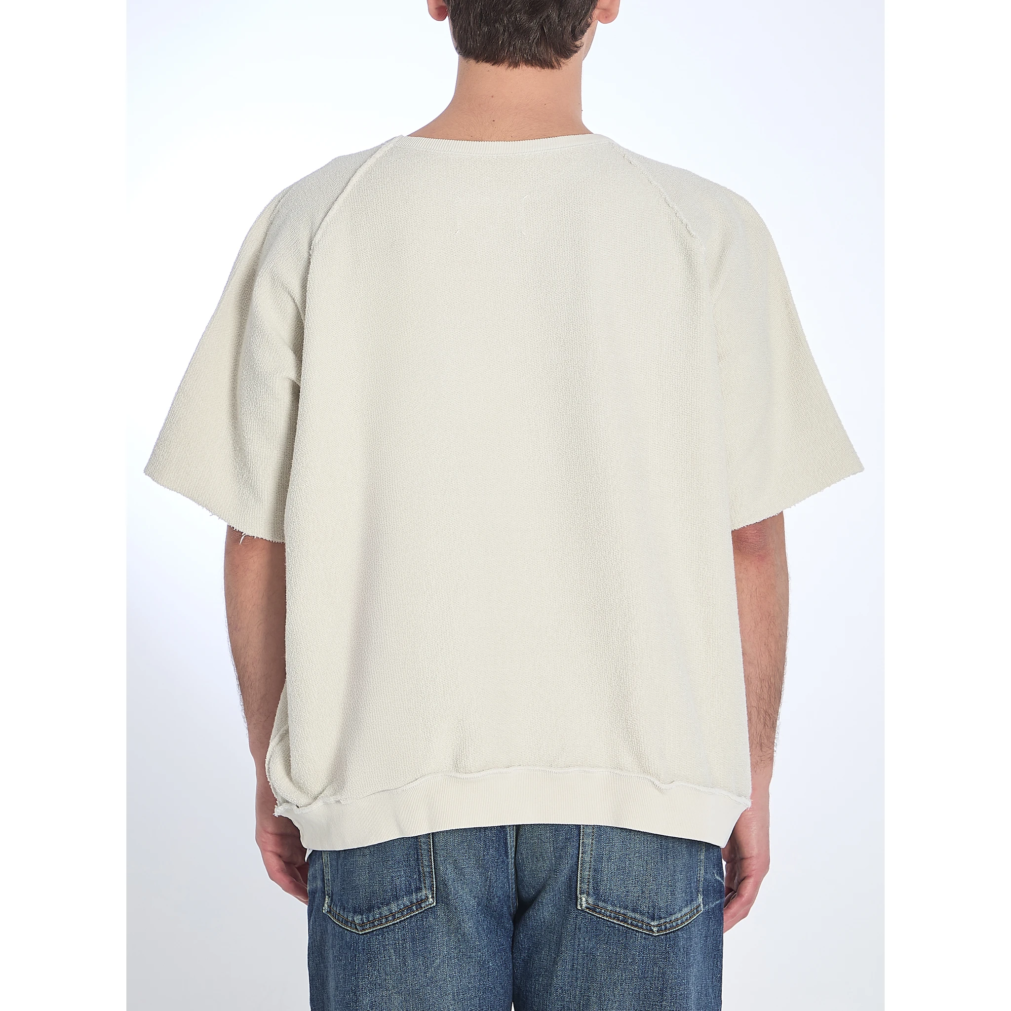 Short-sleeve sweatshirt
