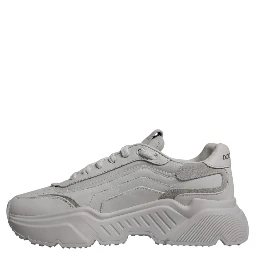 White Daymaster Low Top Sneakers Shoes