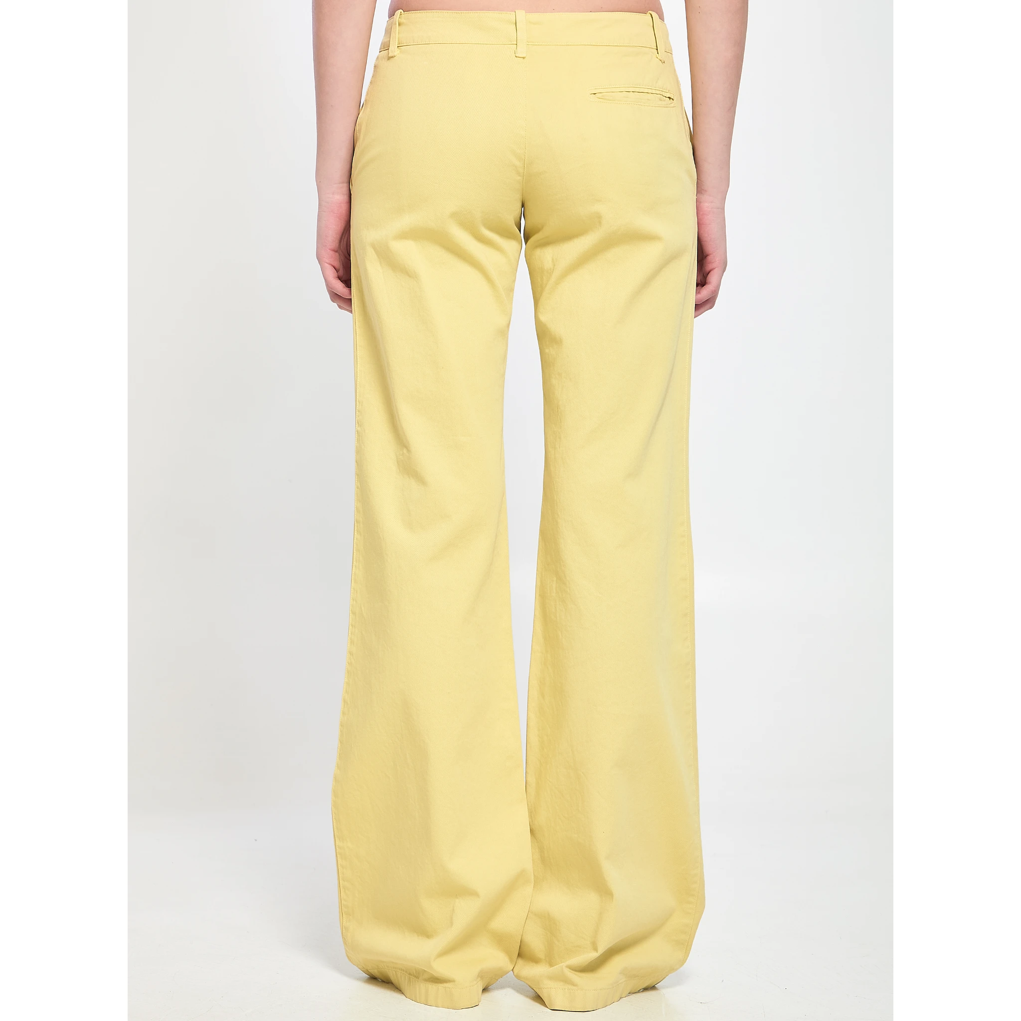 Low-rise trousers