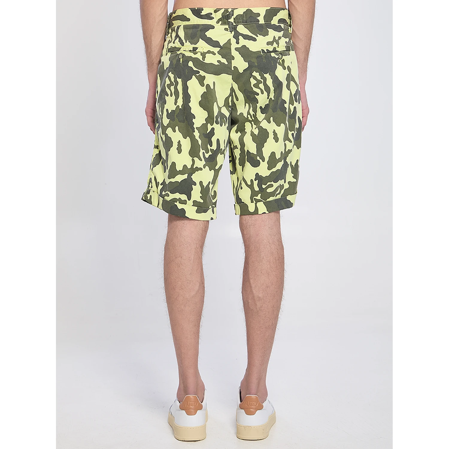 Camouflage bermuda shorts