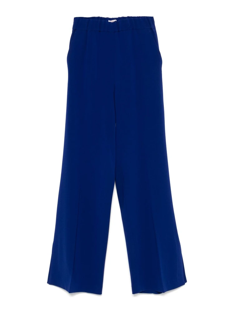 short-slits trousers