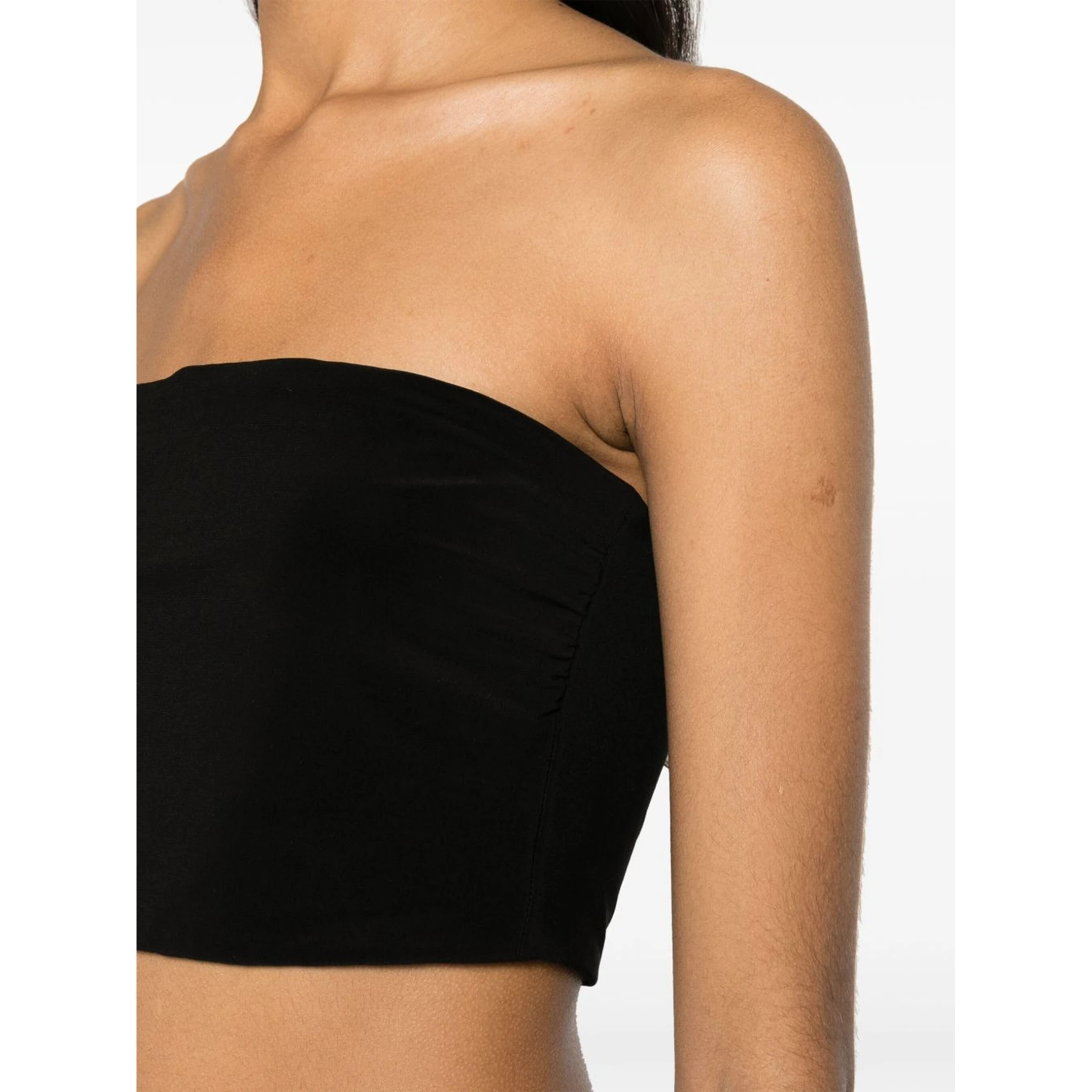 بلوزة نورما كمالي سوداء