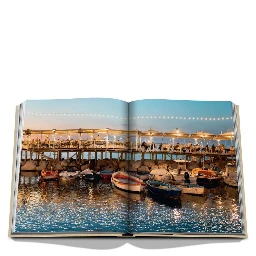 Napoli Amore by Cesare Cunaccia book