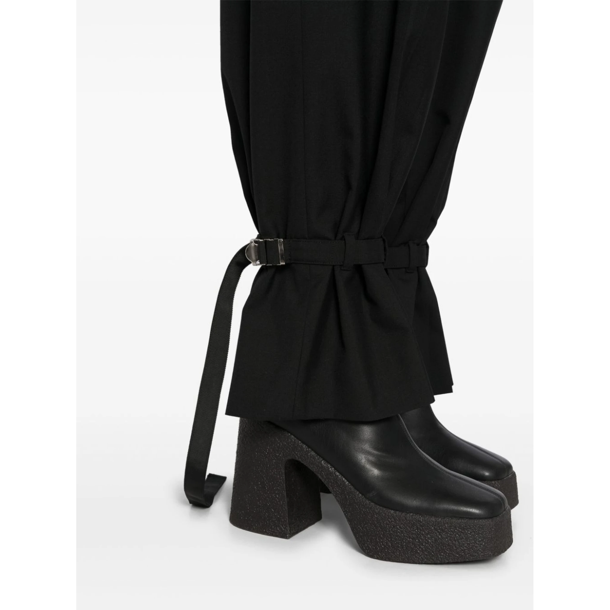 belted tailored trousers