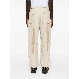 belted trousers