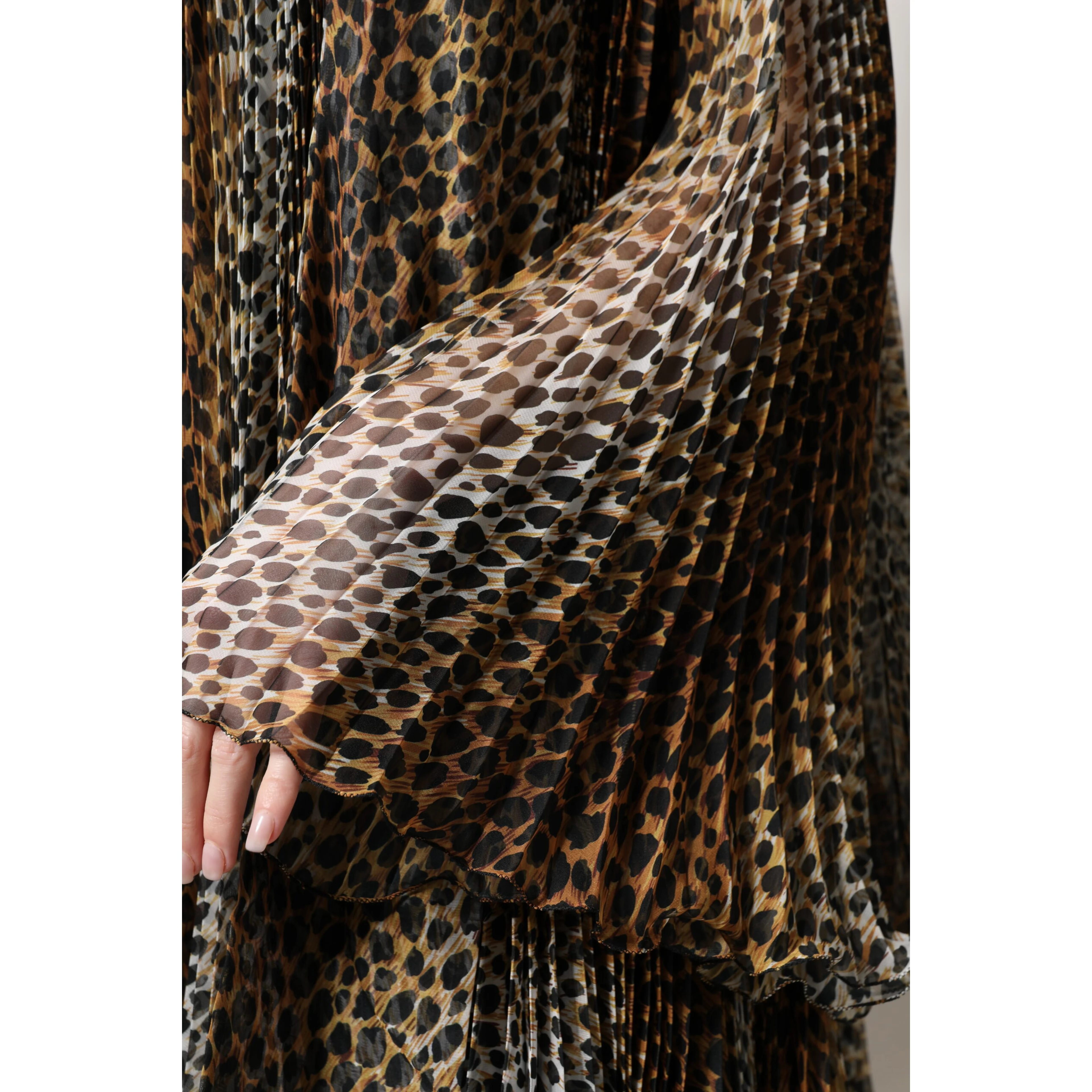 Brown Leopard Print Scarf Collared Chiffon Dress