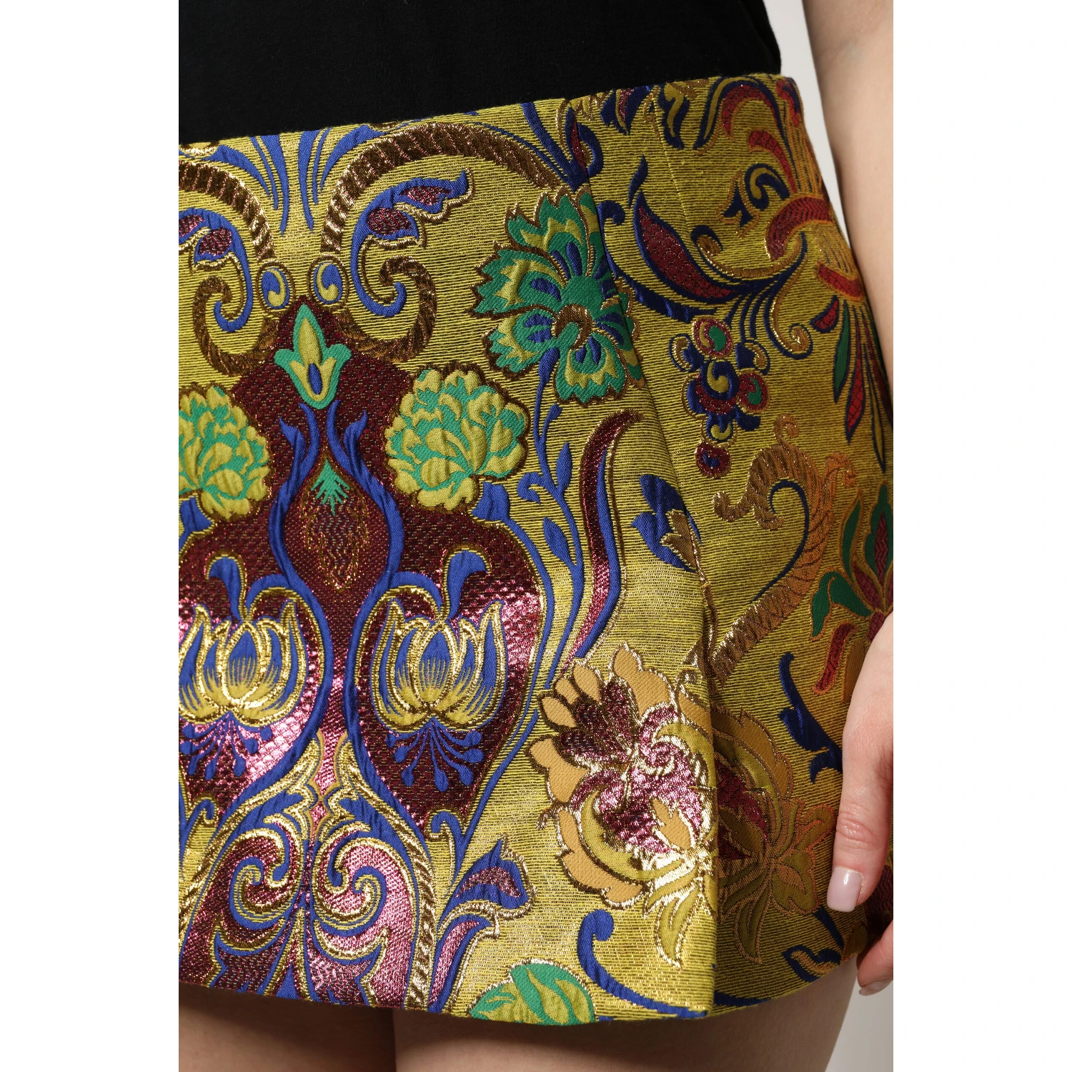 Multicolor Floral Jacquard Mid Waist Mini Skirt