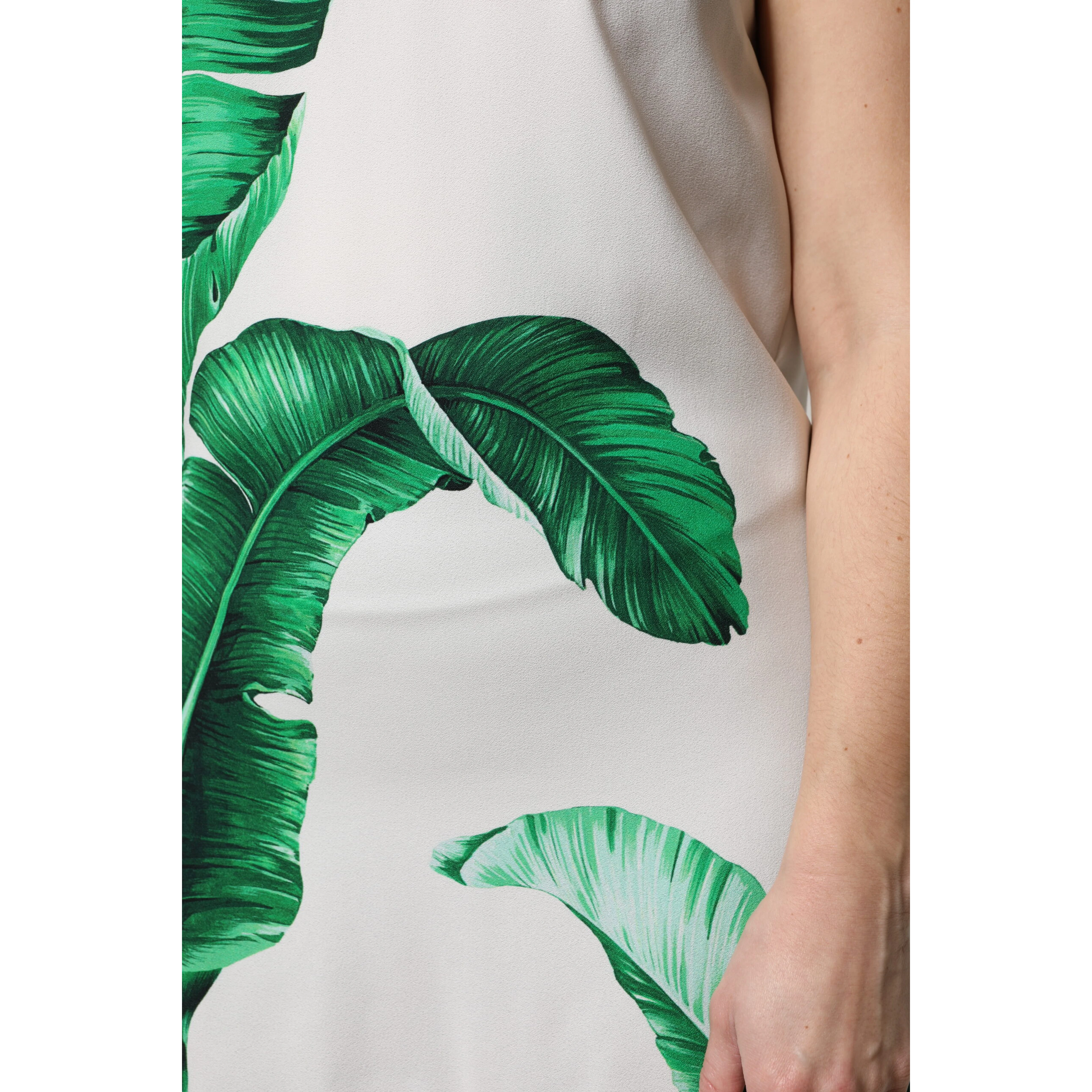 White Banana Leaf Print Round Neck Tank Top