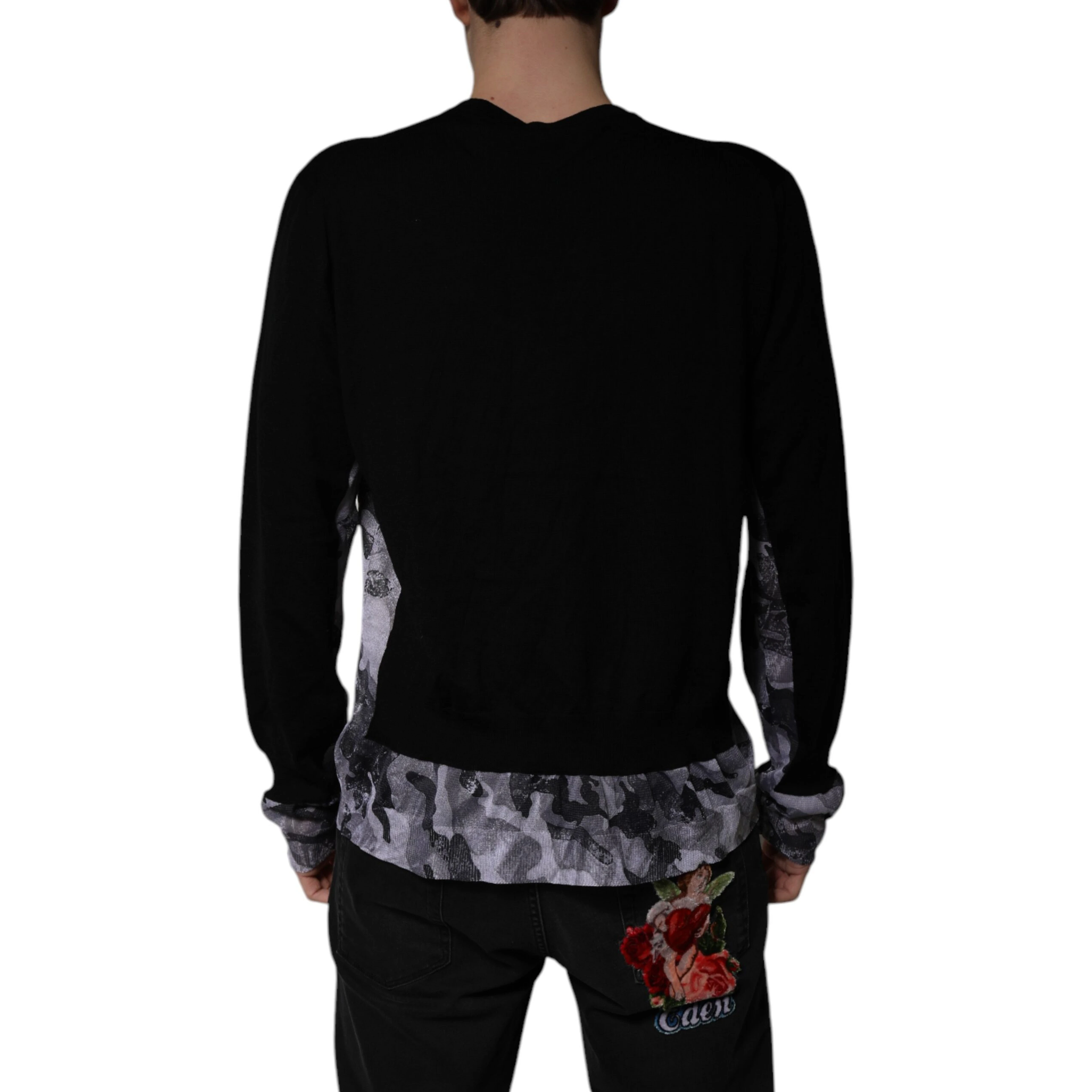Black Camouflage V-neck Pullover Sweater