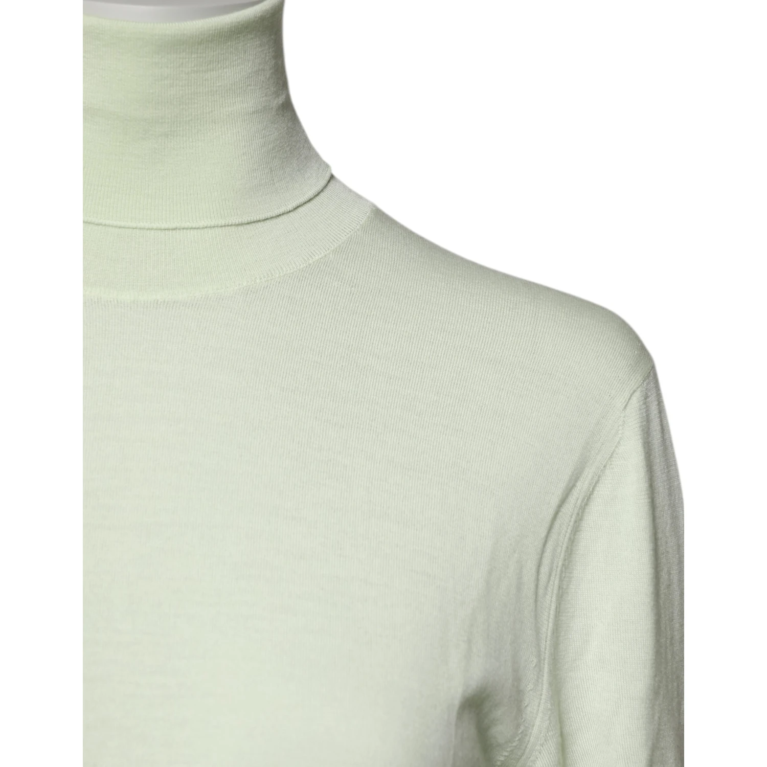 Light Green Wool Turtleneck Pullover Sweater