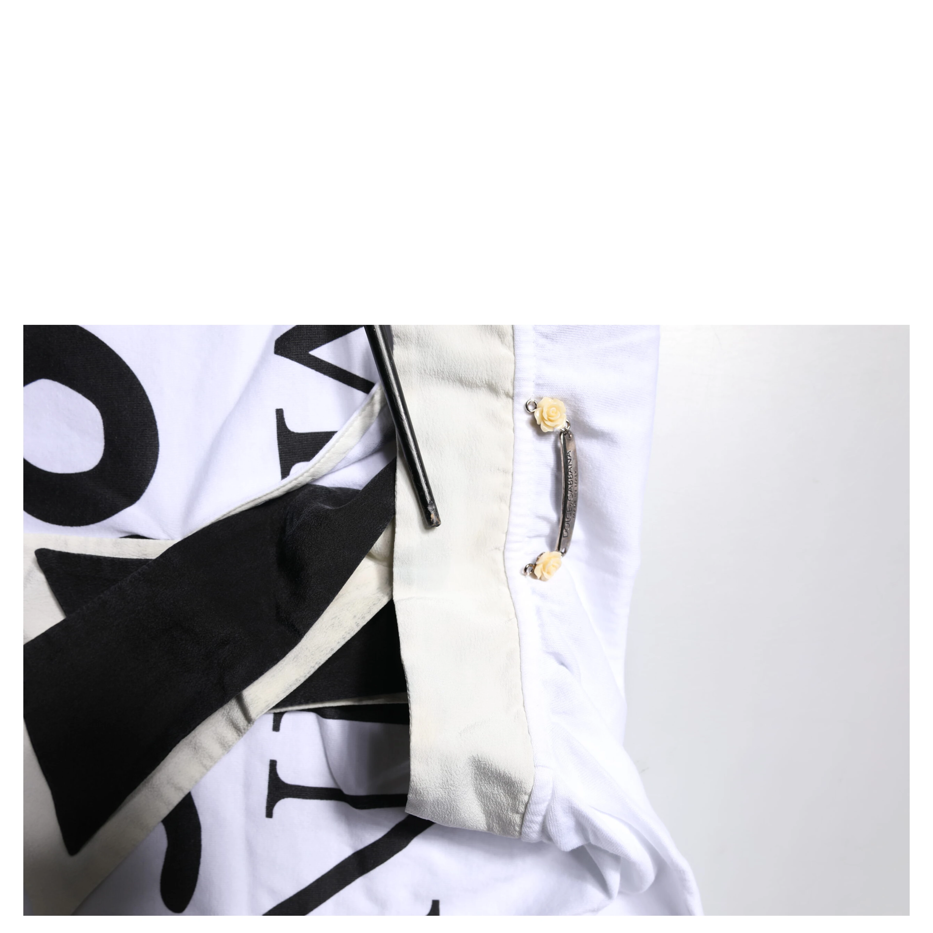 White Cotton Silk Blend Ascot Collar T-shirt