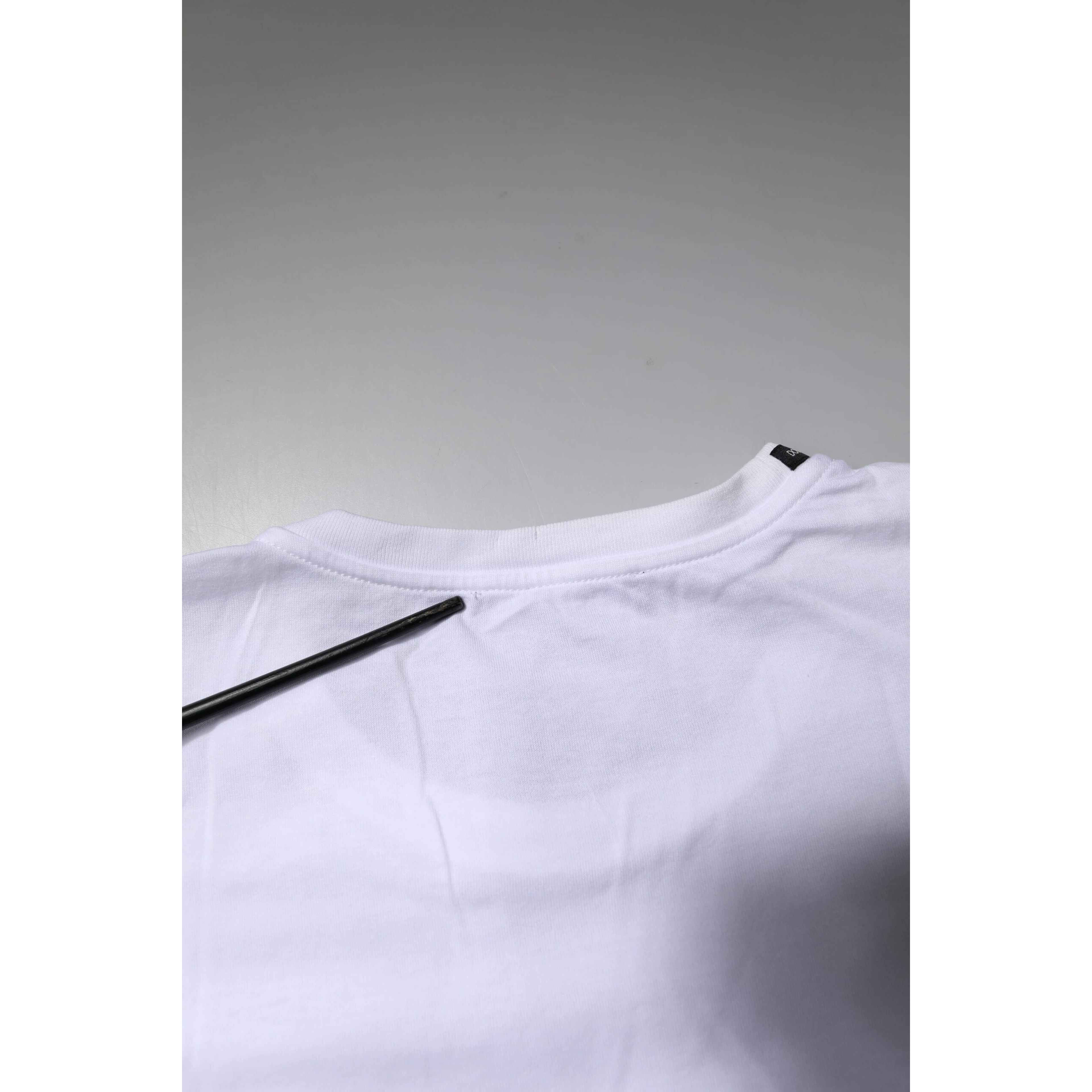 White Short Sleeves Round Neck Top T-shirt
