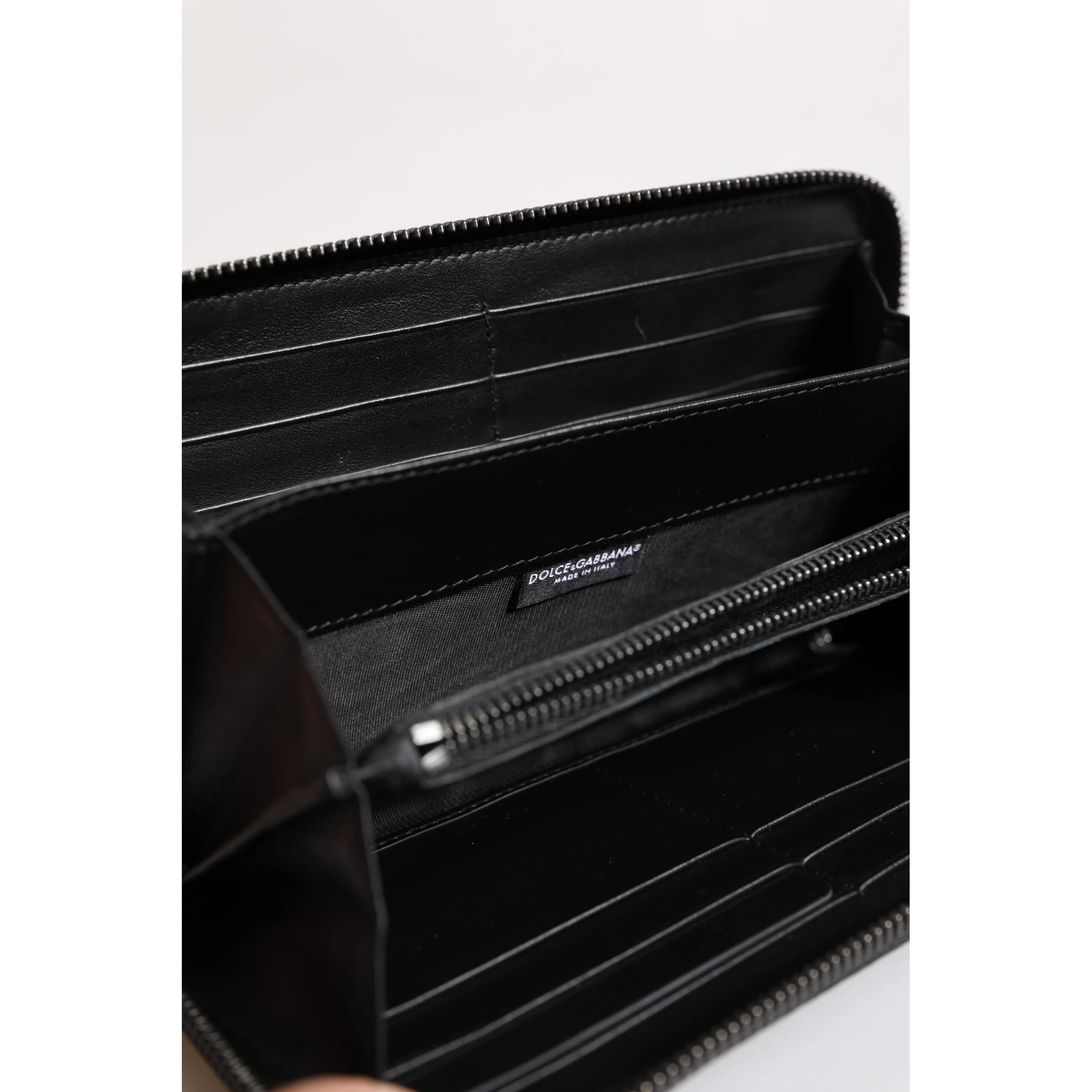 Black Blue Exotic Leather Embossed Continental Wallet