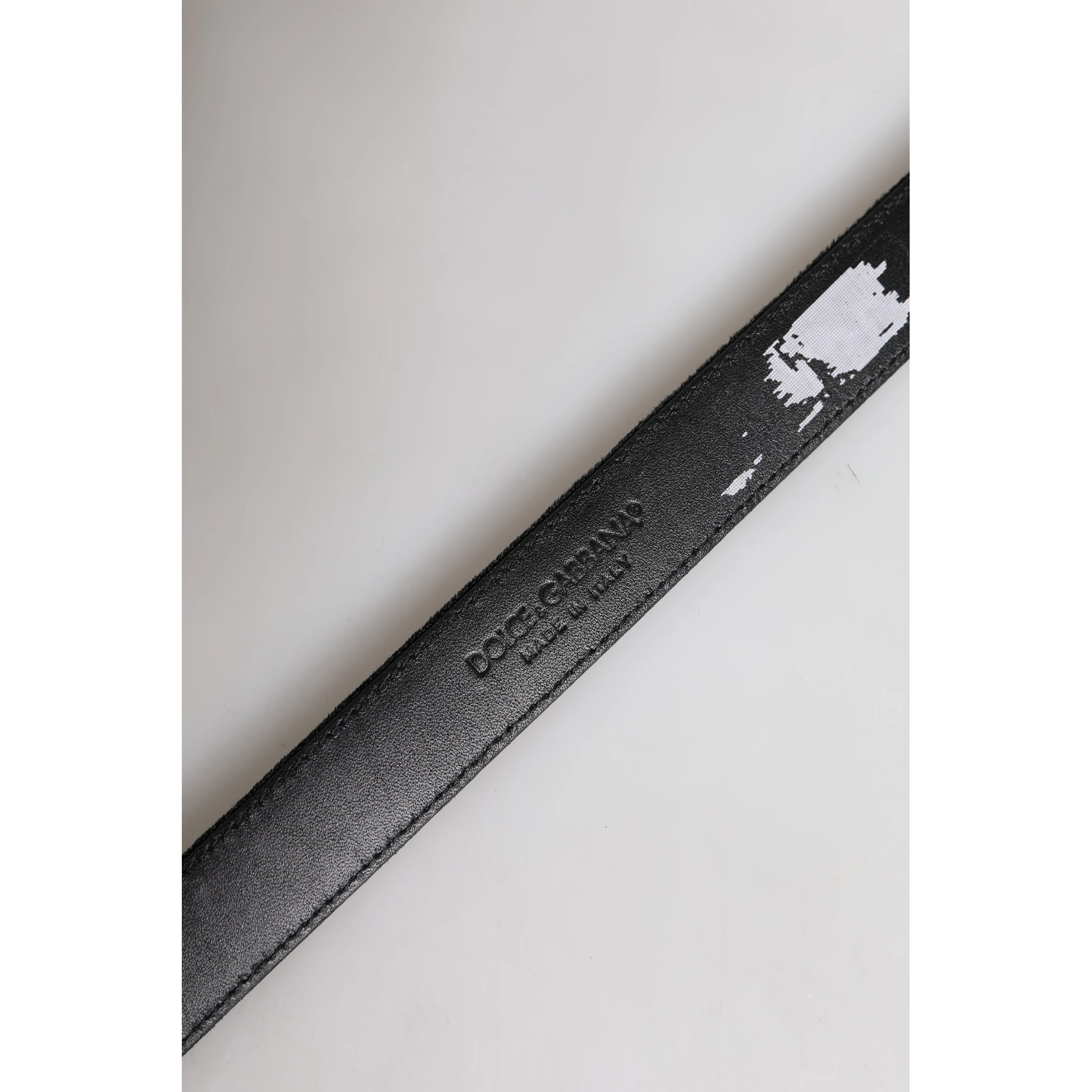 Black Leather Metal Buckle Classic Belt