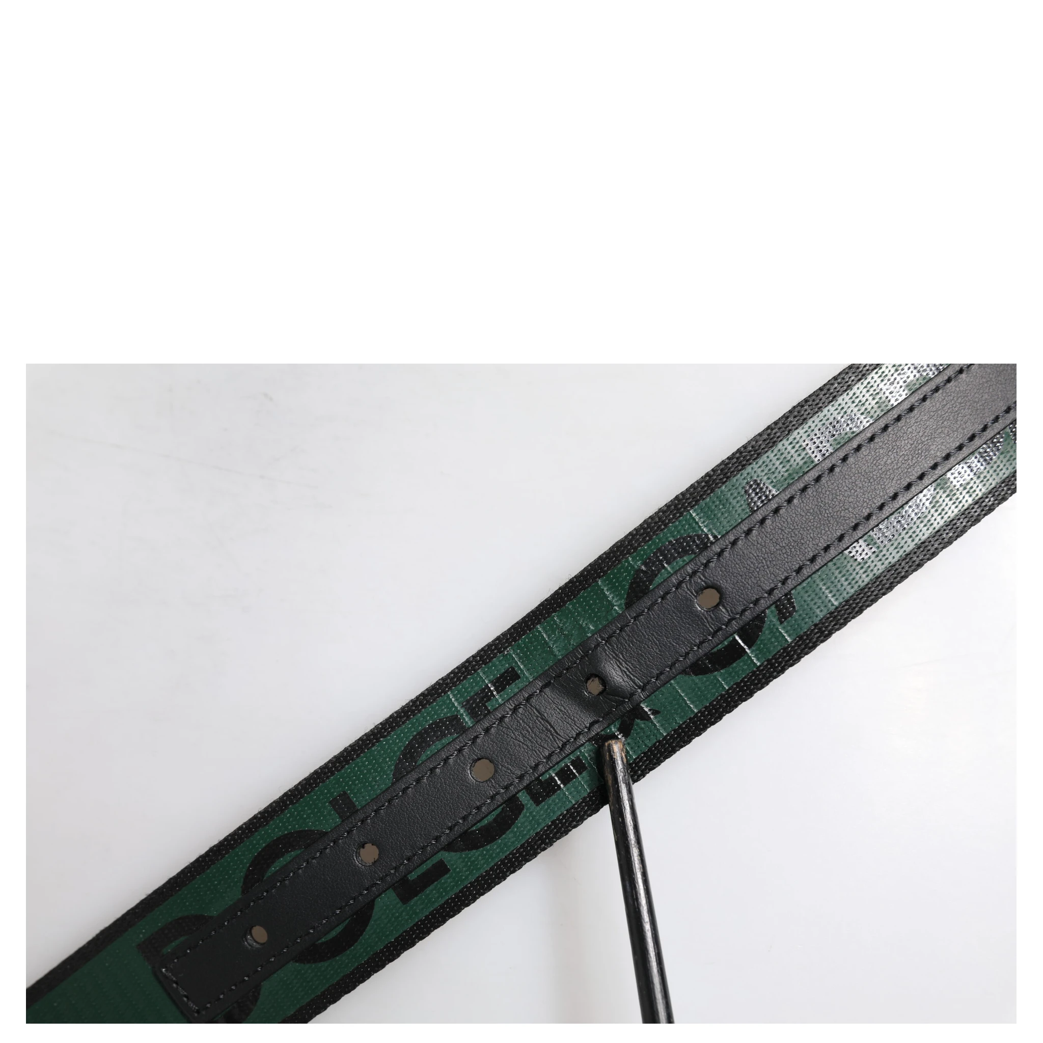 Green Black Classic Metal Logo Buckle Belt