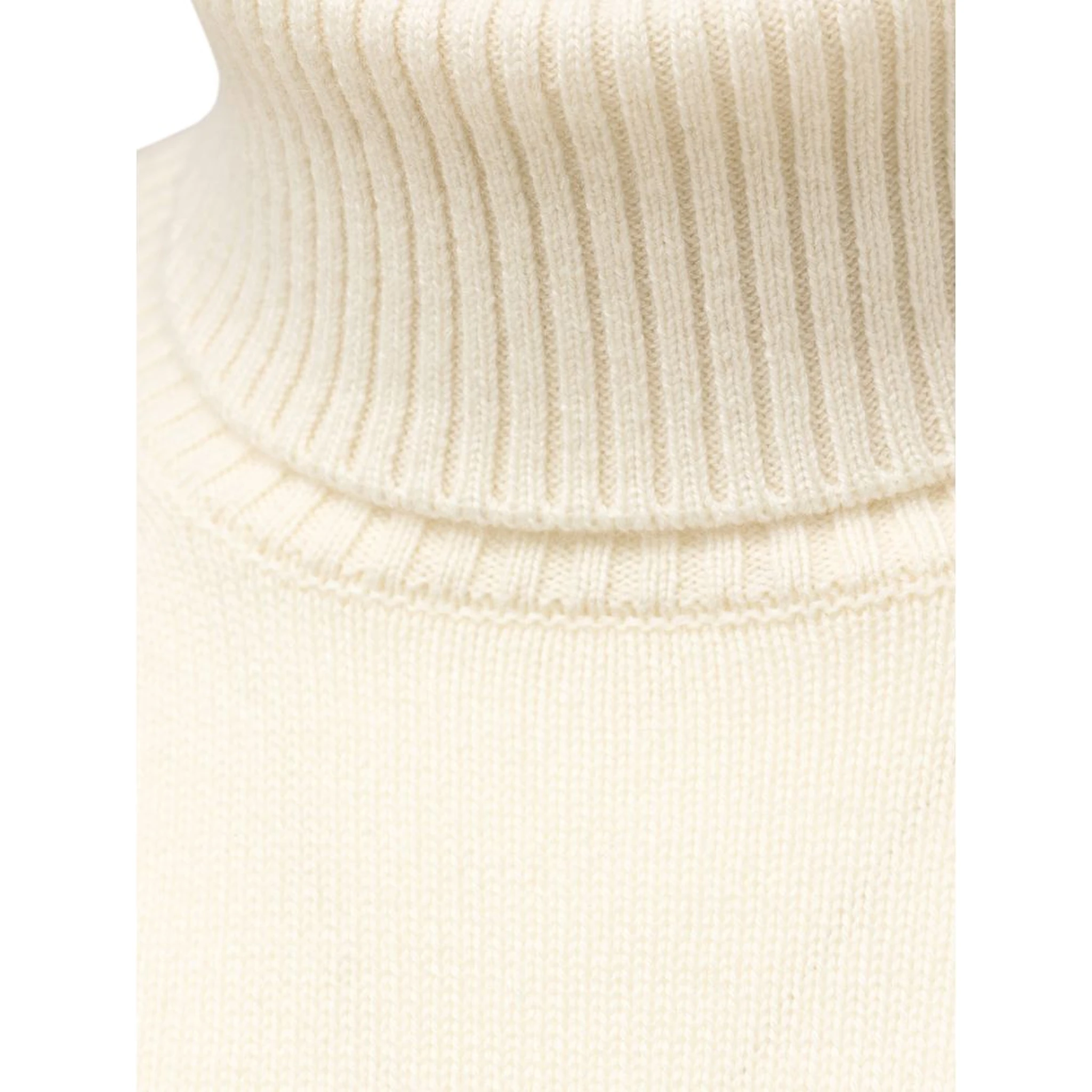 White Cashmere Turtleneck