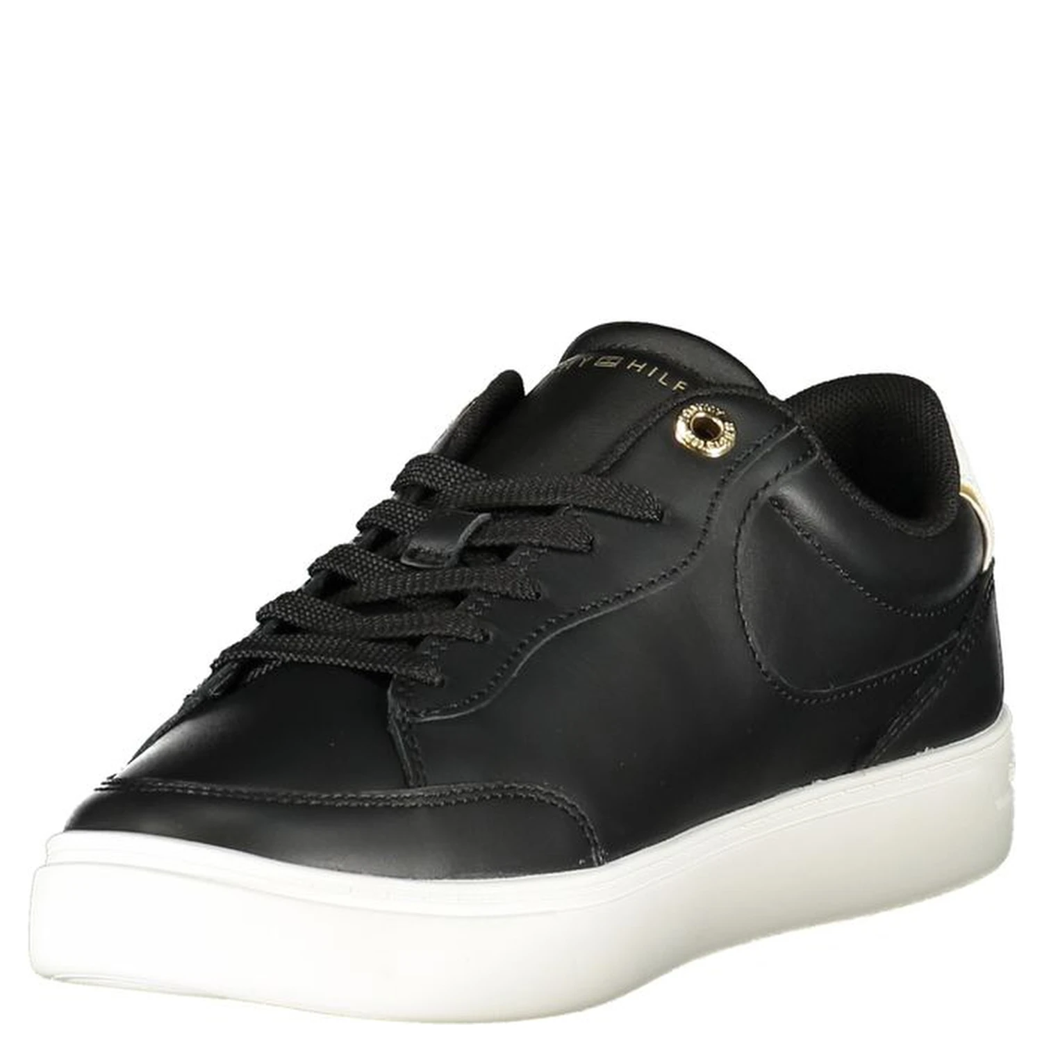 Essential Chic Court Sneakers