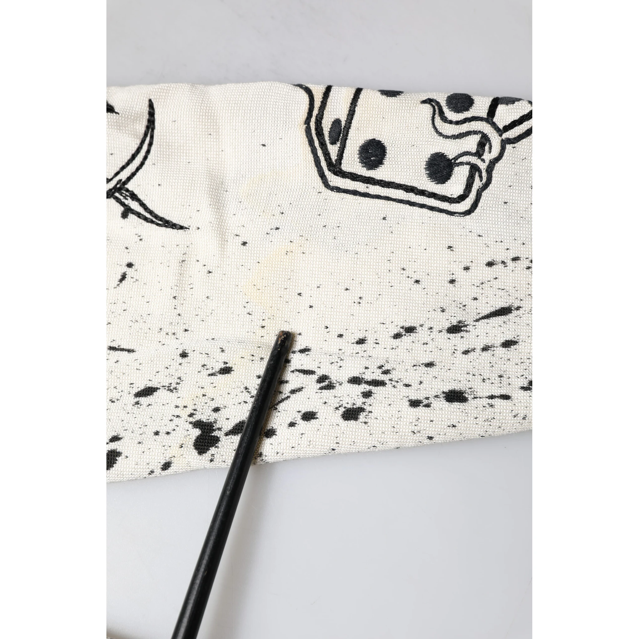 White Logo Angel Print Women Pullover Sweater