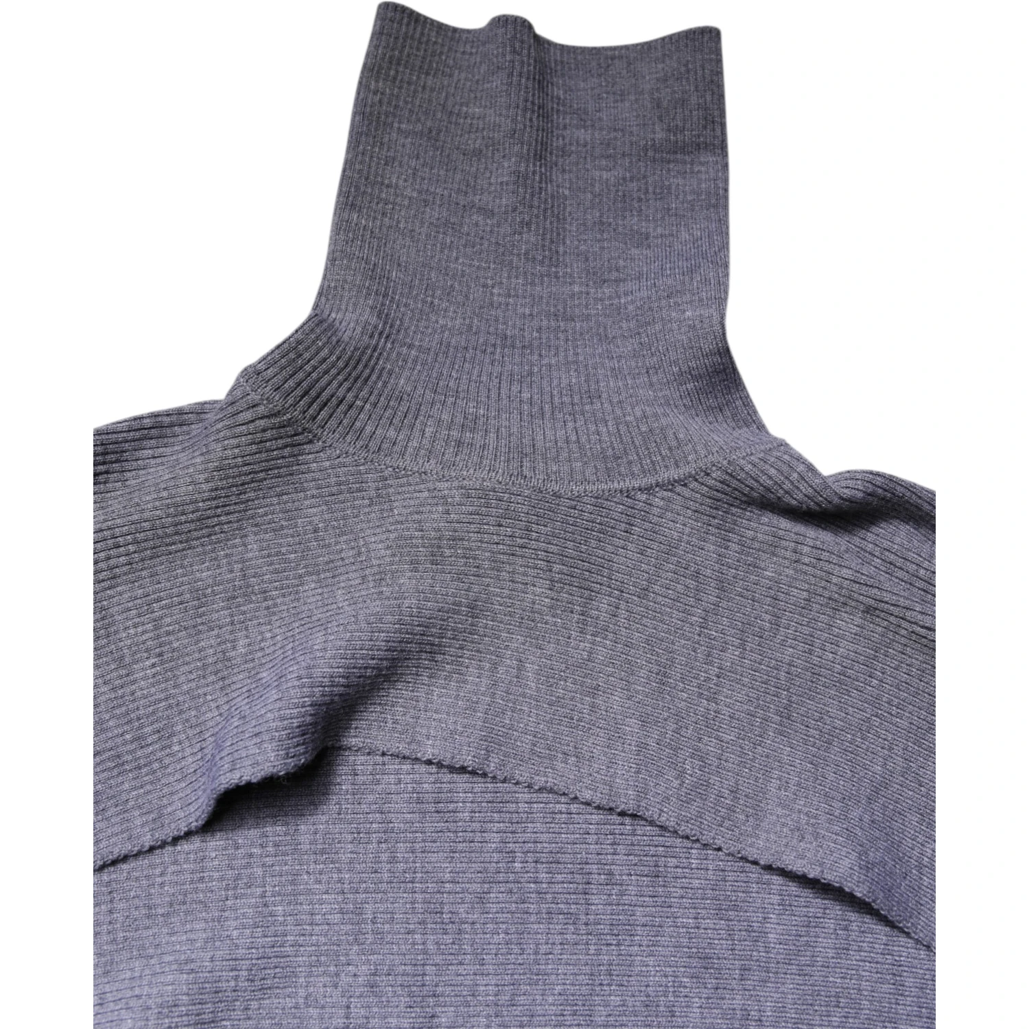 Gray Wool Knit Turtleneck Cropped Top Sweater