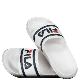 صندل نسائي أبيض من البولي إيثيلين