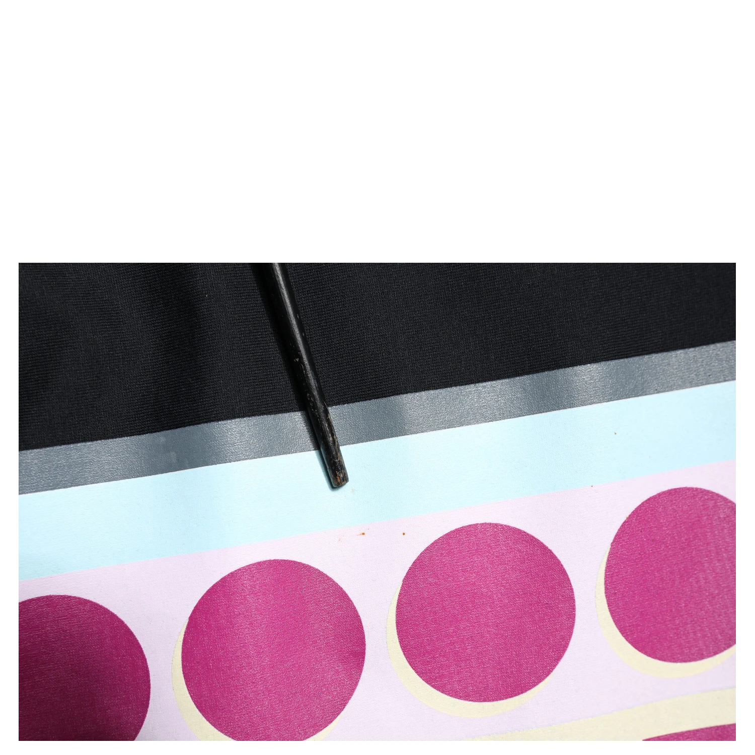 Multicolor Printed Logo Short Sleeve T-shirt