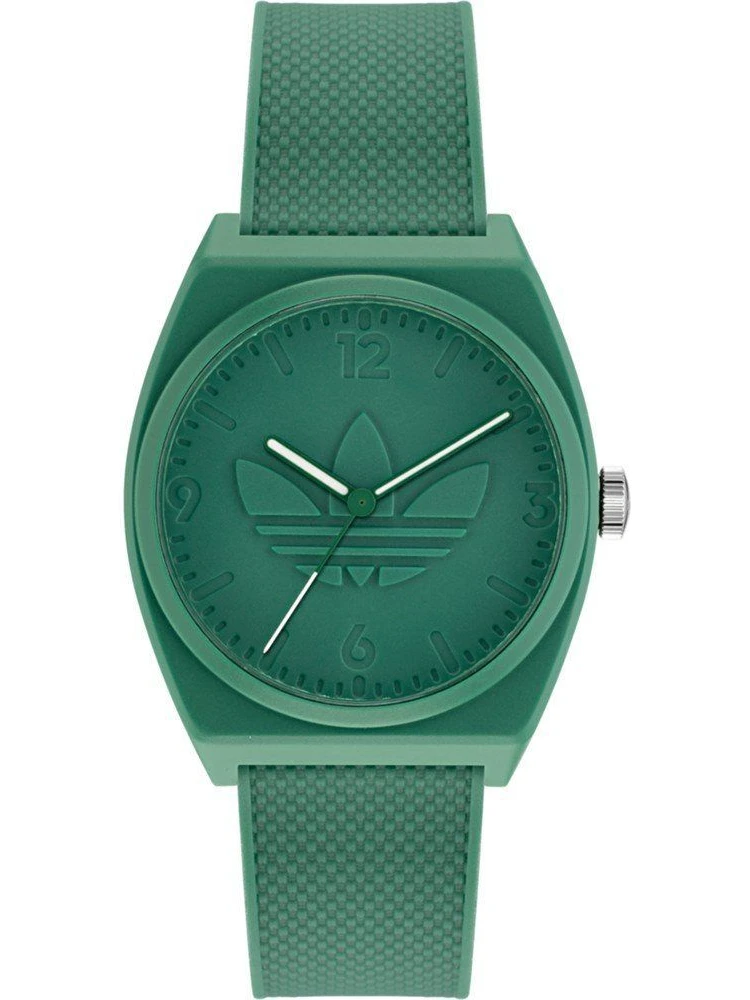 ساعة رياضية خضراء صناعية